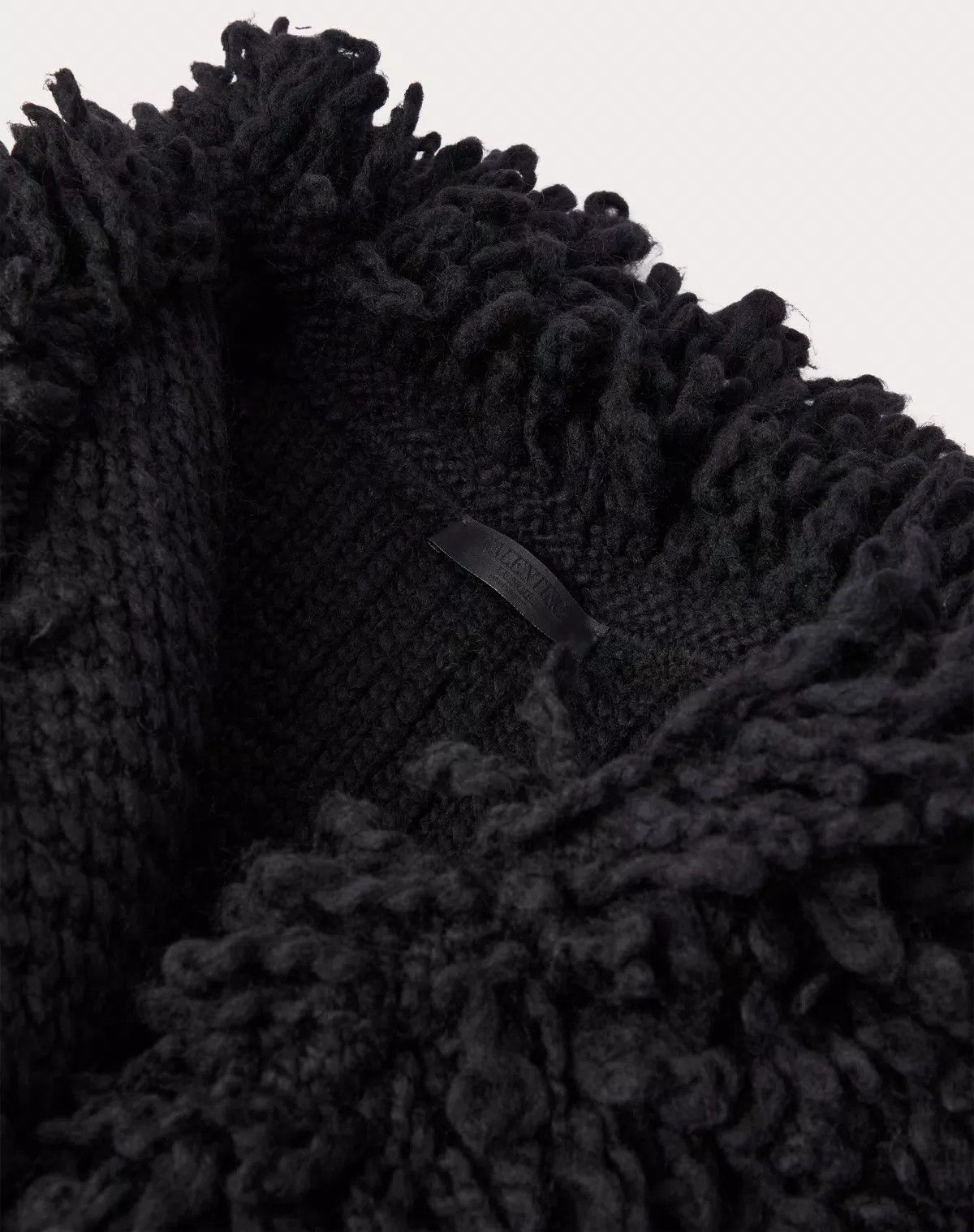 Valentino o1s1wg110426 Wool Knit Coat in Nero Size XL / US 12-14 / IT 48-50 - 5 Thumbnail
