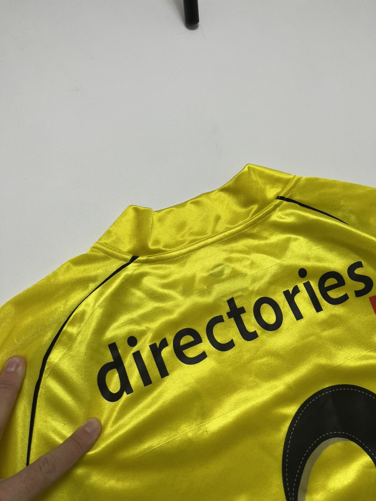 Vintage BSC Young Boys Gems Home Football Jersey Hodel #2 Size US L / EU 52-54 / 3 - 13 Thumbnail