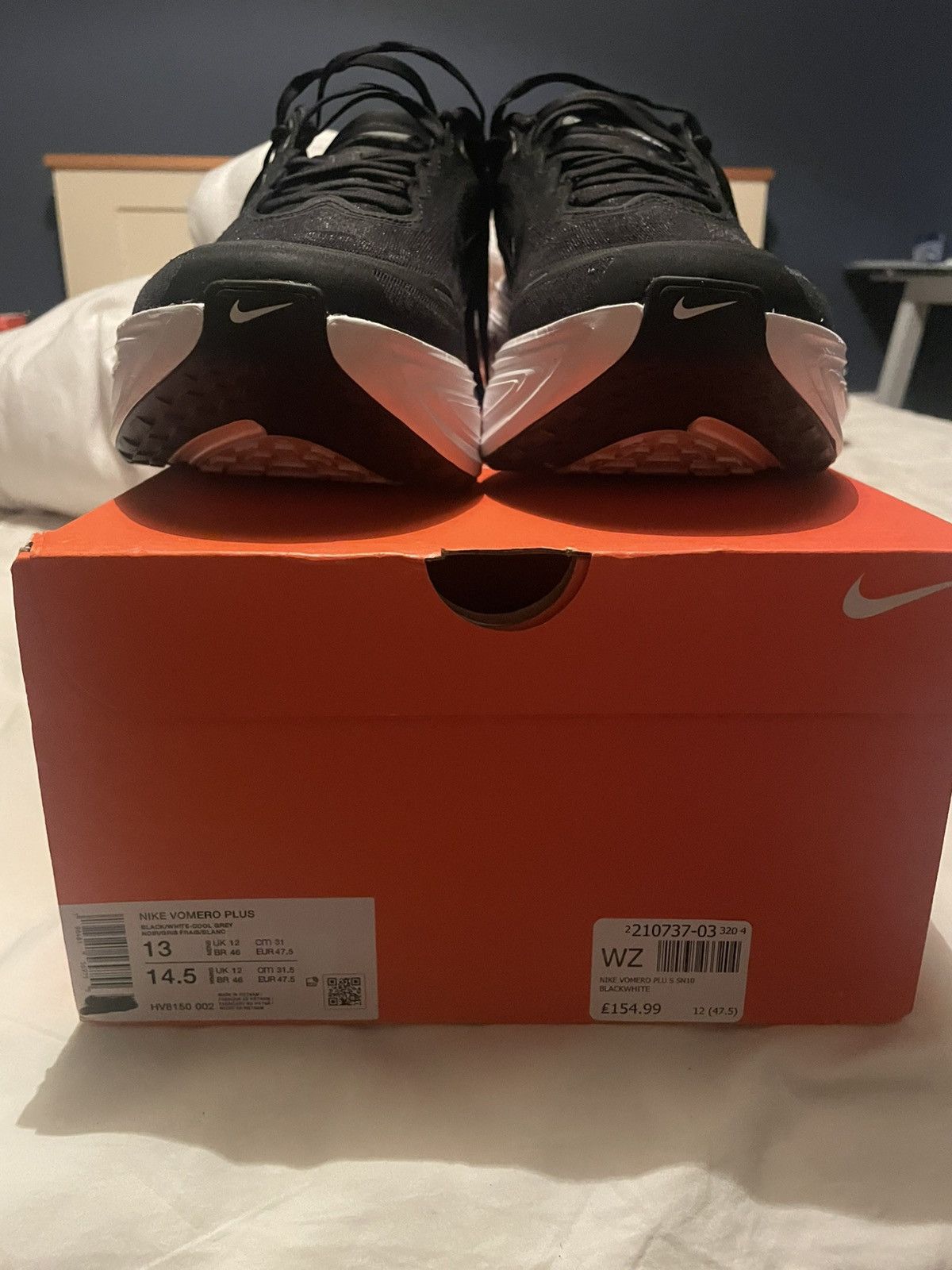 Nike Nike Vomero 18 Plus, Black and White, size 12 UK Size US 13 / EU 46 - 1 Thumbnail