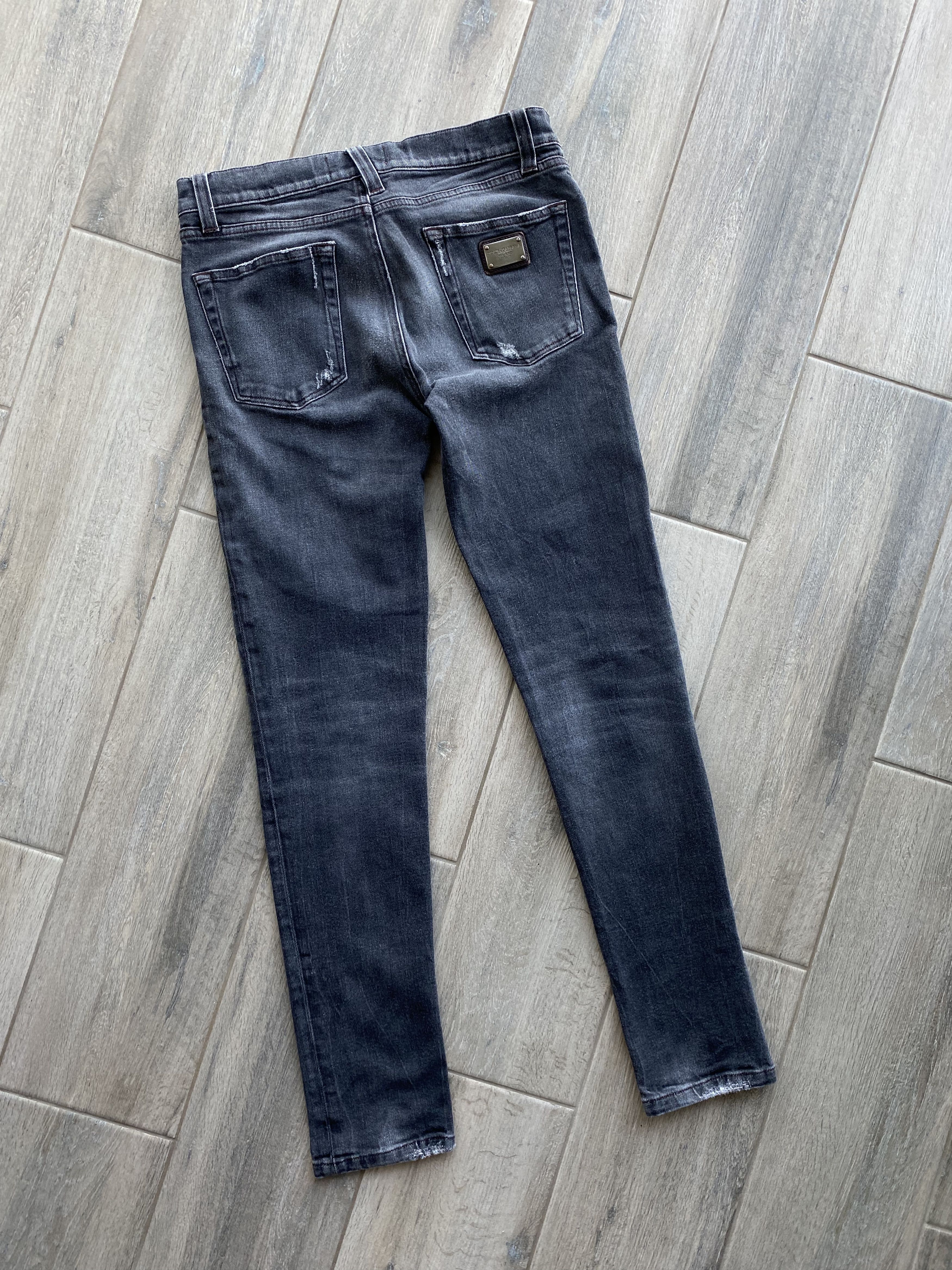 デニム・ジーパン DOLCE  GABBANA Women Denim Pants FTC8CD G8MB2S9001 Blue Denim jeans with rips in Blue for Women | Dolce&Gabbana® US