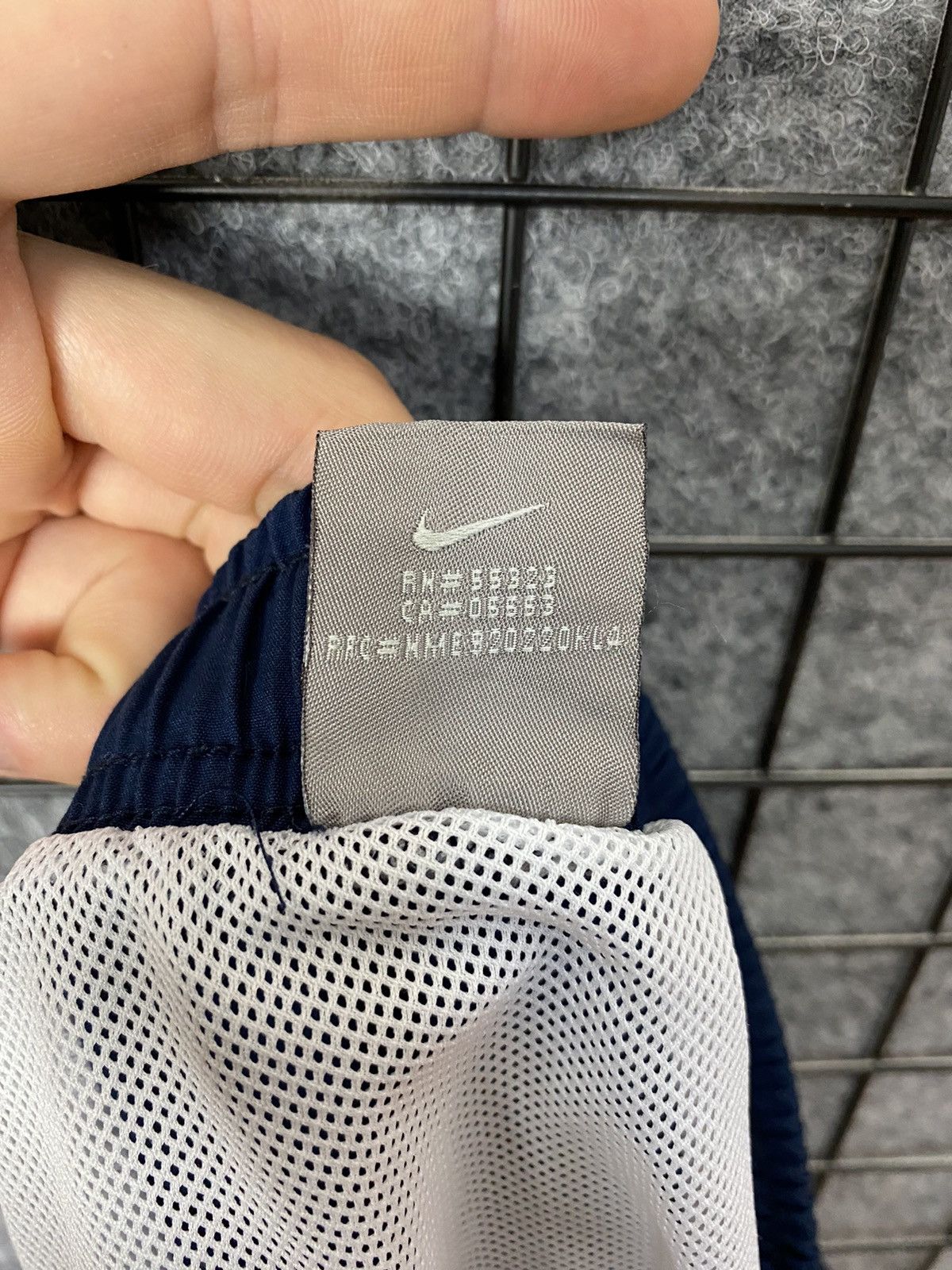 Nike × Vintage Nike Vintage Sportswear Swoosh Logo Shorts Size L Size US 34 / EU 50 - 9 Thumbnail