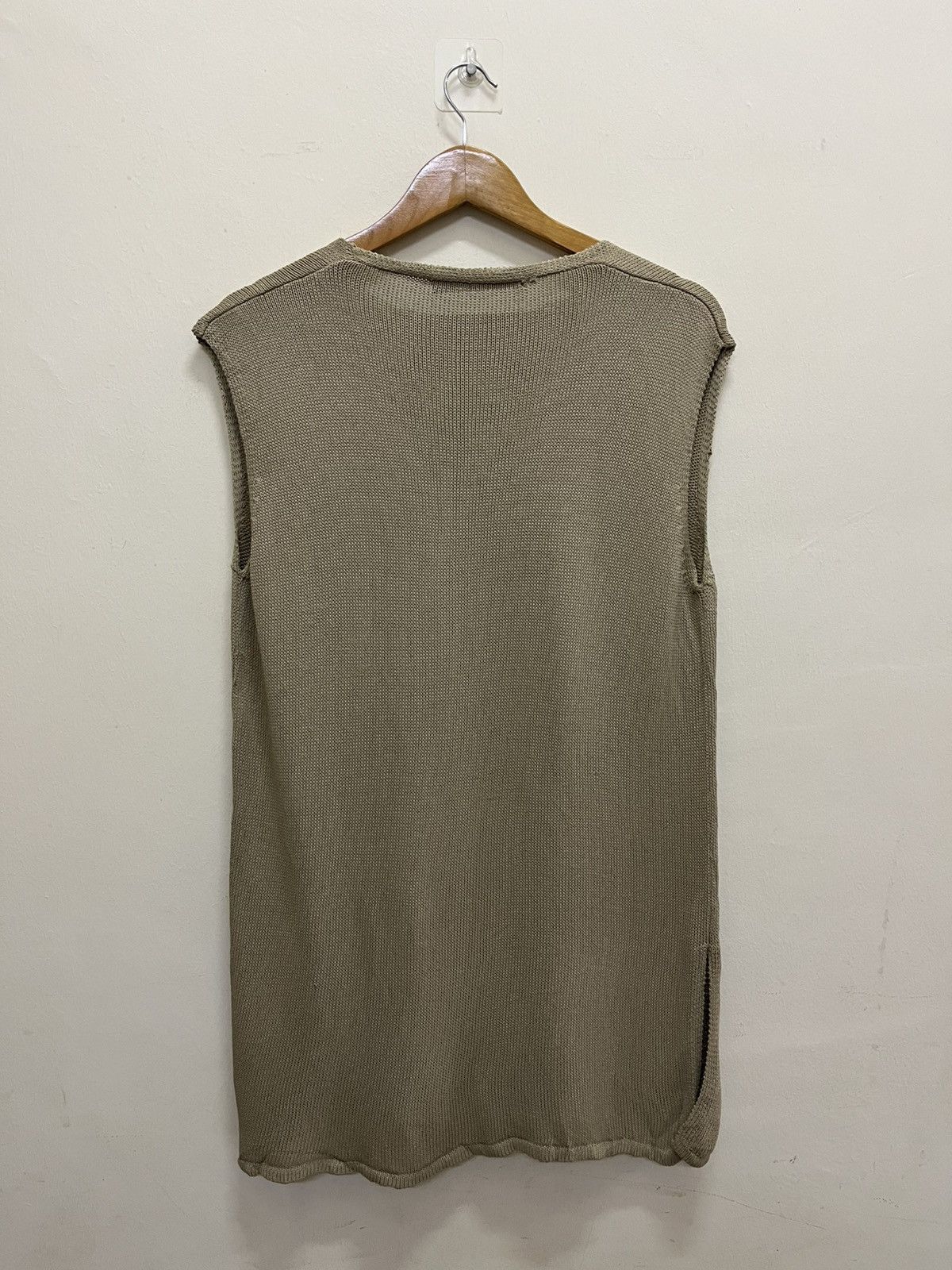 Max Mara Max Mara Unisex Fine Wool Knitted Sleeveless Top Size ONE SIZE - 18 Thumbnail