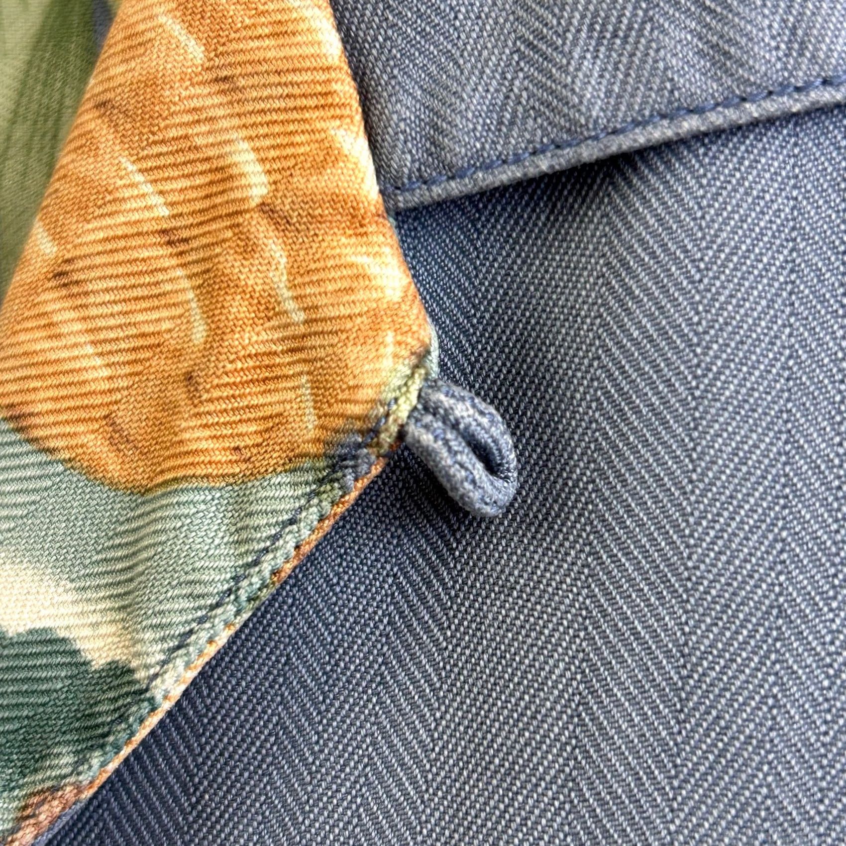 Tommy Bahama VINTAGE Tommy Bahama Silk Loop Collar Short Sleeve Button Down Hawaiian Shirt M Blue Size US M / EU 48-50 / 2 - 4 Thumbnail