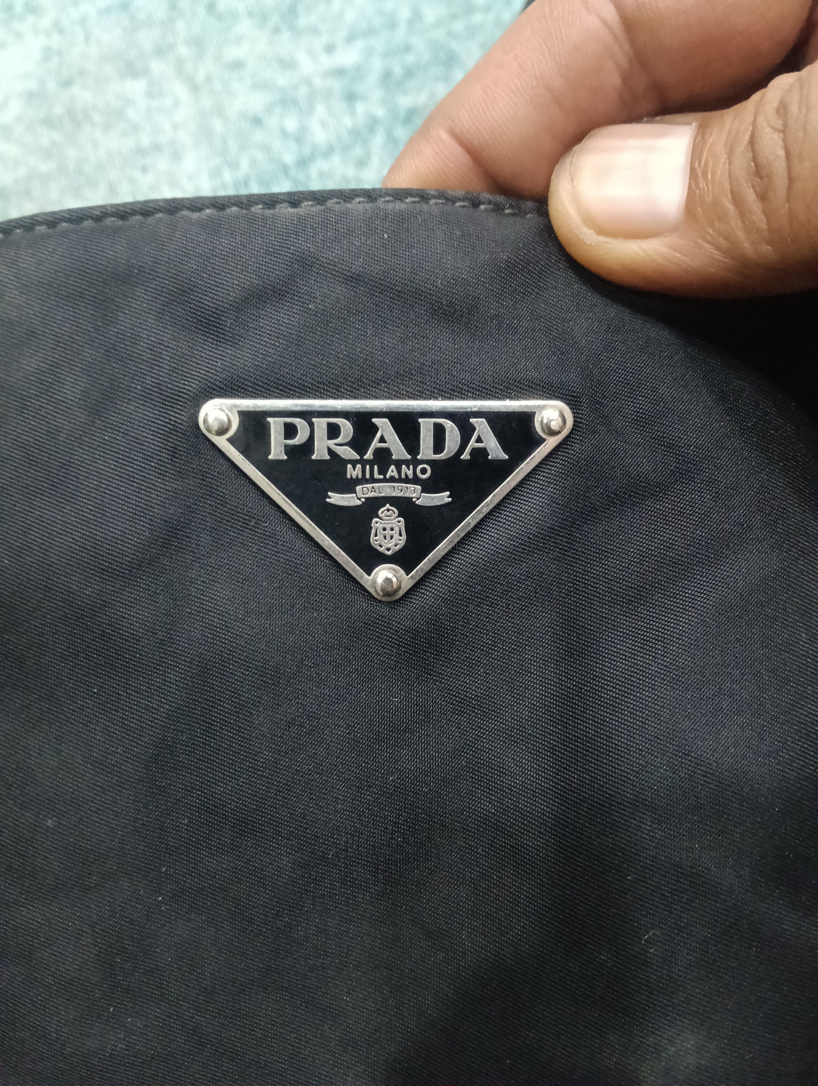 Prada × Vintage Prada Slingbag Size ONE SIZE - 11 Thumbnail