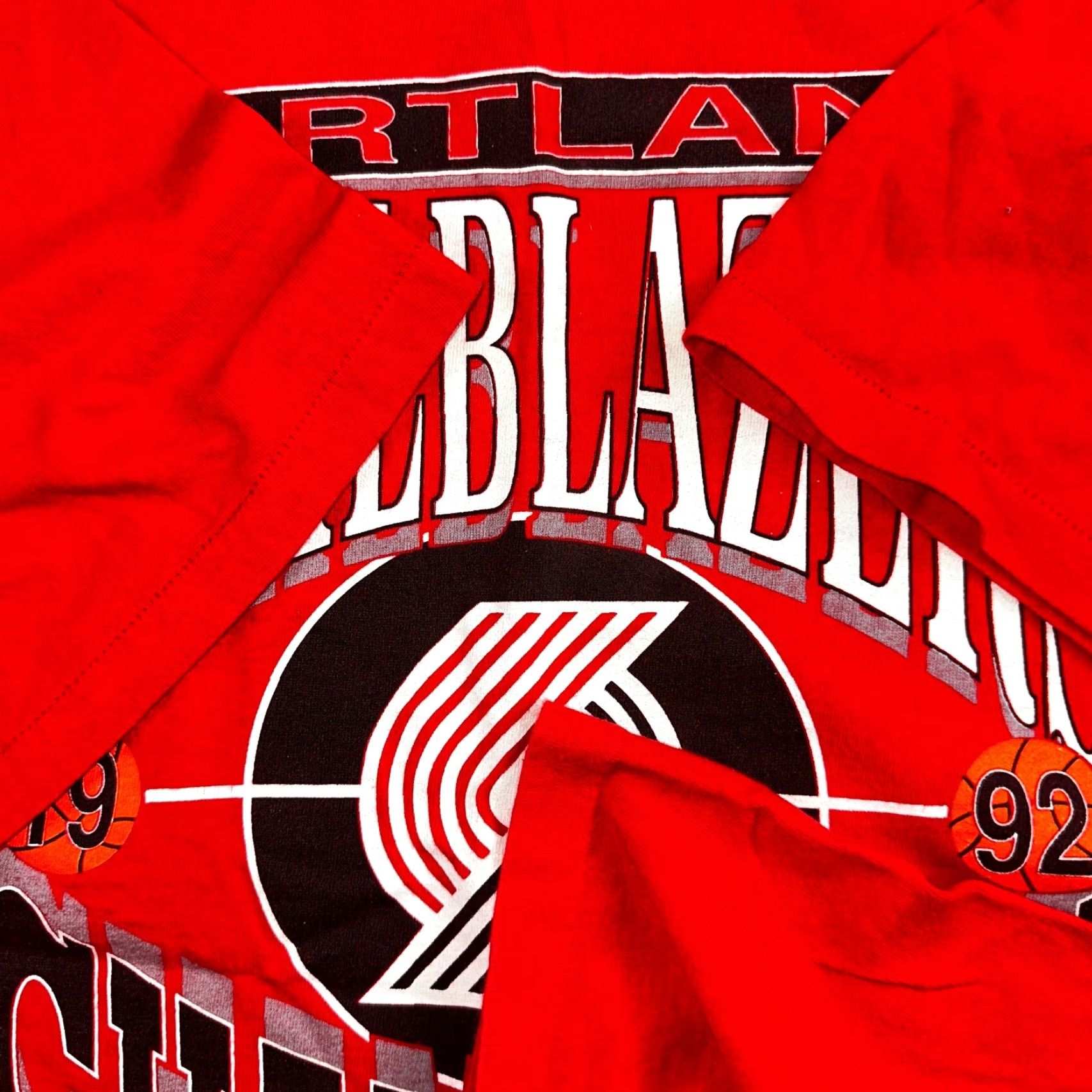 NBA VINTAGE Portland Trail Blazers NBA Finals T-Shirt 1992 Men XL Red Graphic 90s Basketball USA Size US XL / EU 56 / 4 - 4 Thumbnail