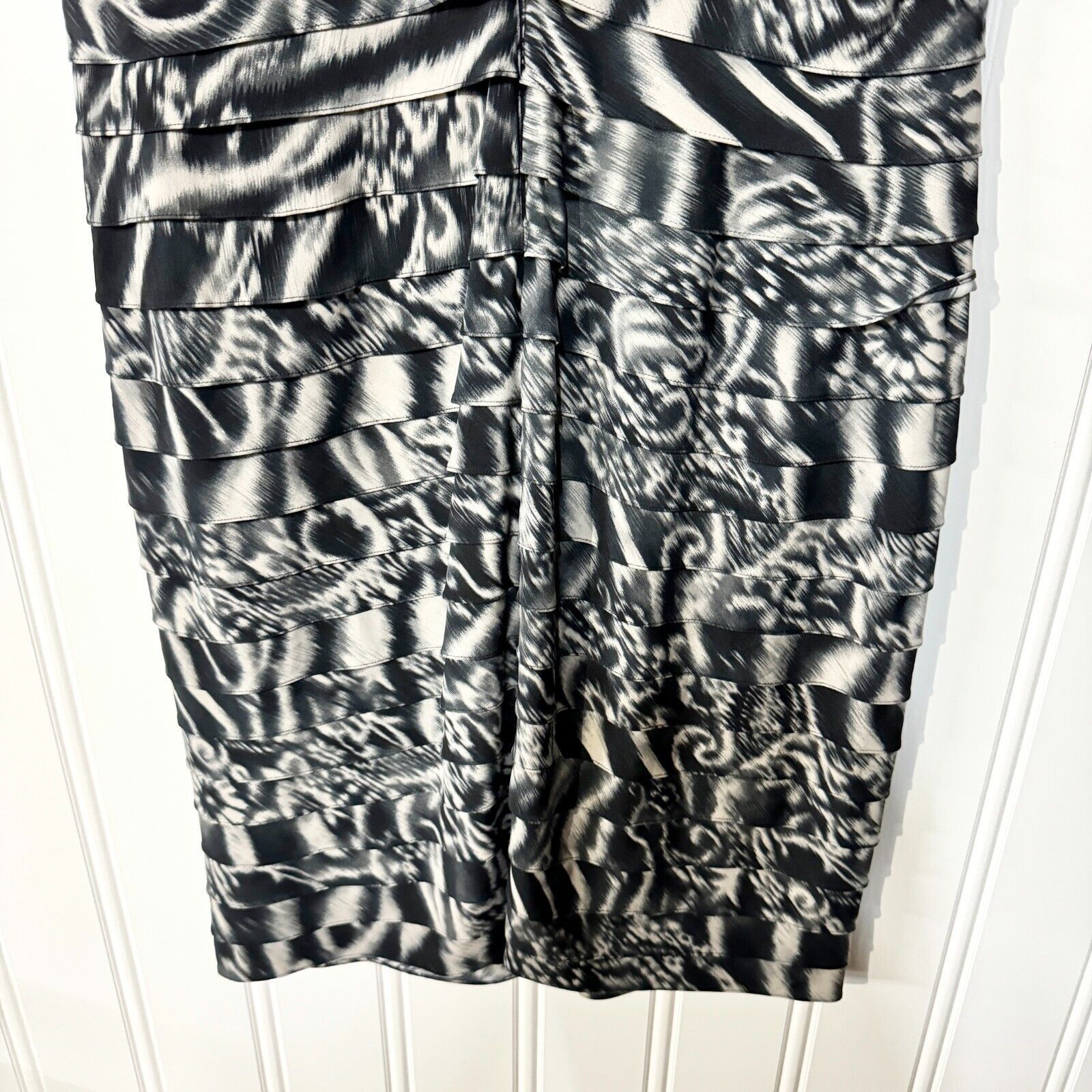 Adrianna Papell ADRIANNA PAPELL Dress 14 Mini Abstract Pleated Ruffled Layer Size XL / US 12-14 / IT 48-50 - 9 Thumbnail