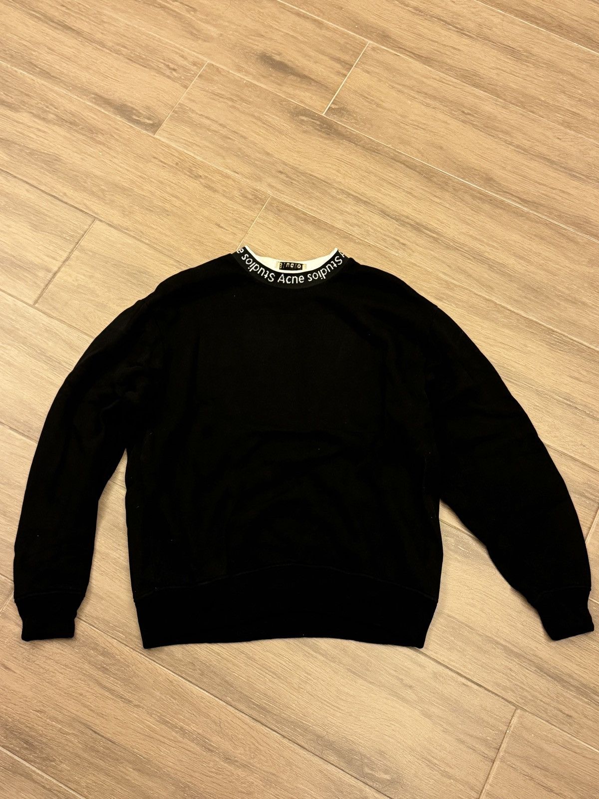 Acne Studios Acne Studios Black Crewneck Size US M / EU 48-50 / 2 - 1 Thumbnail