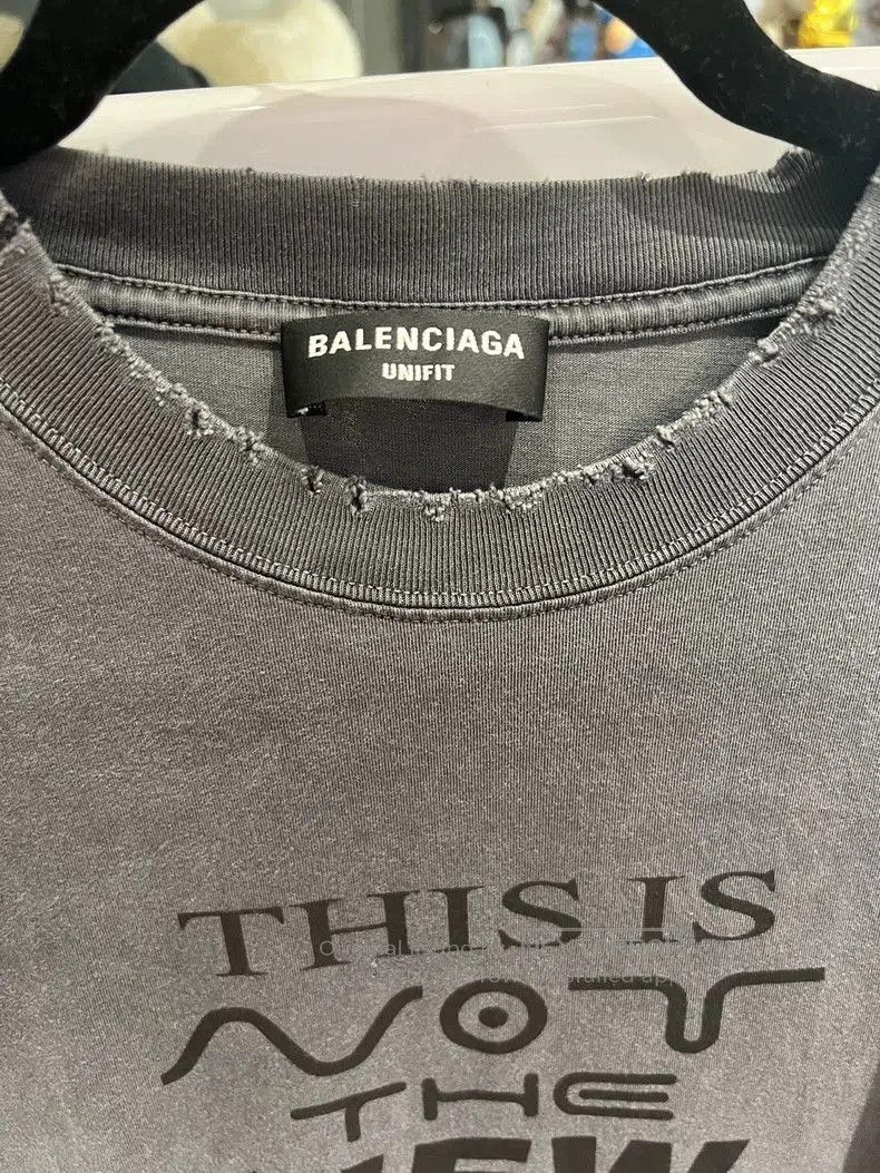 Balenciaga Balenciaga Washed Gray Short Sleeve Tee. Size US M / EU 48-50 / 2 - 3 Thumbnail