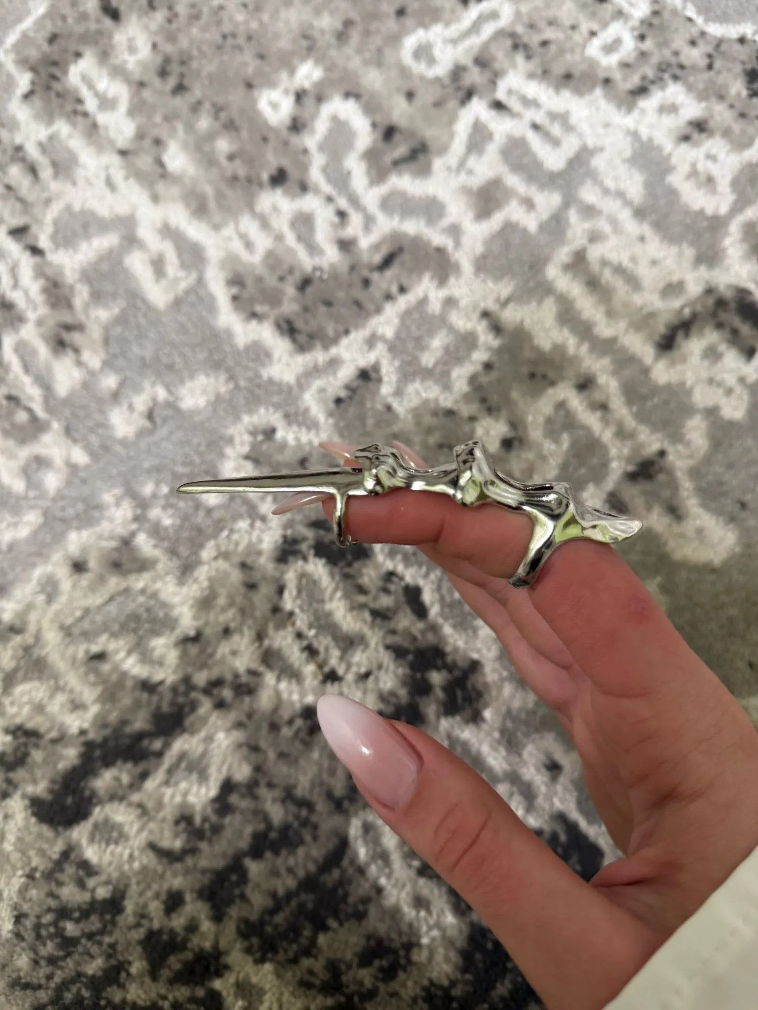 Jewelry Y2k Gothic exoskeleton finger Size ONE SIZE - 1 Thumbnail
