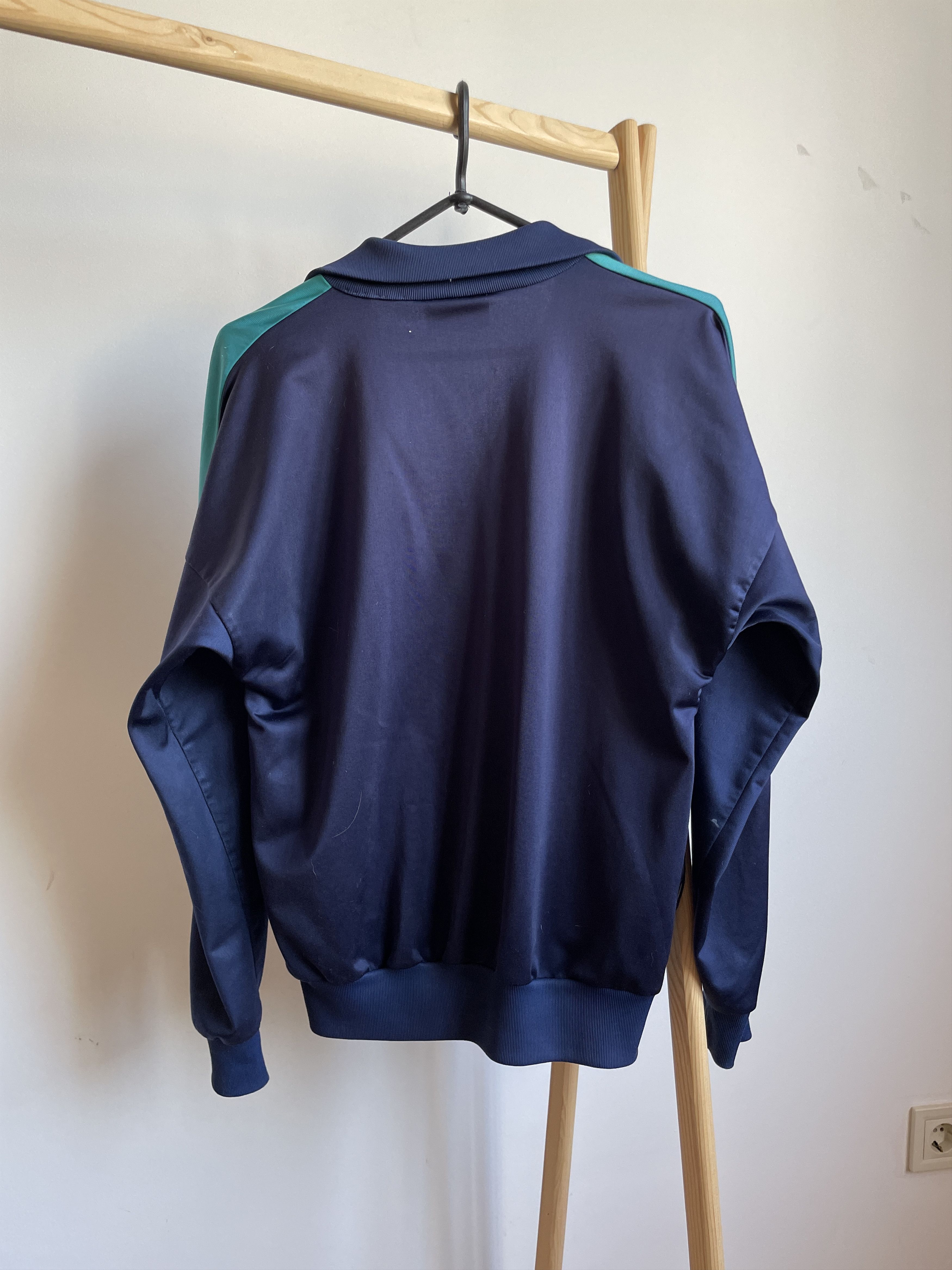 Adidas Adidas Vintage 80's Track Top Size 34/36 Size US S / EU 44-46 / 1 - 2 Thumbnail