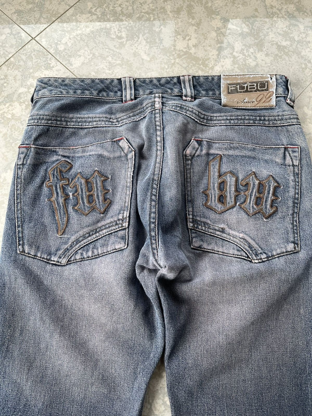 Fubu FUBU Vintage Y2K Jeans Embroidered Streetwear Hip Hop 90s Size US 30 / EU 46 - 1 Thumbnail