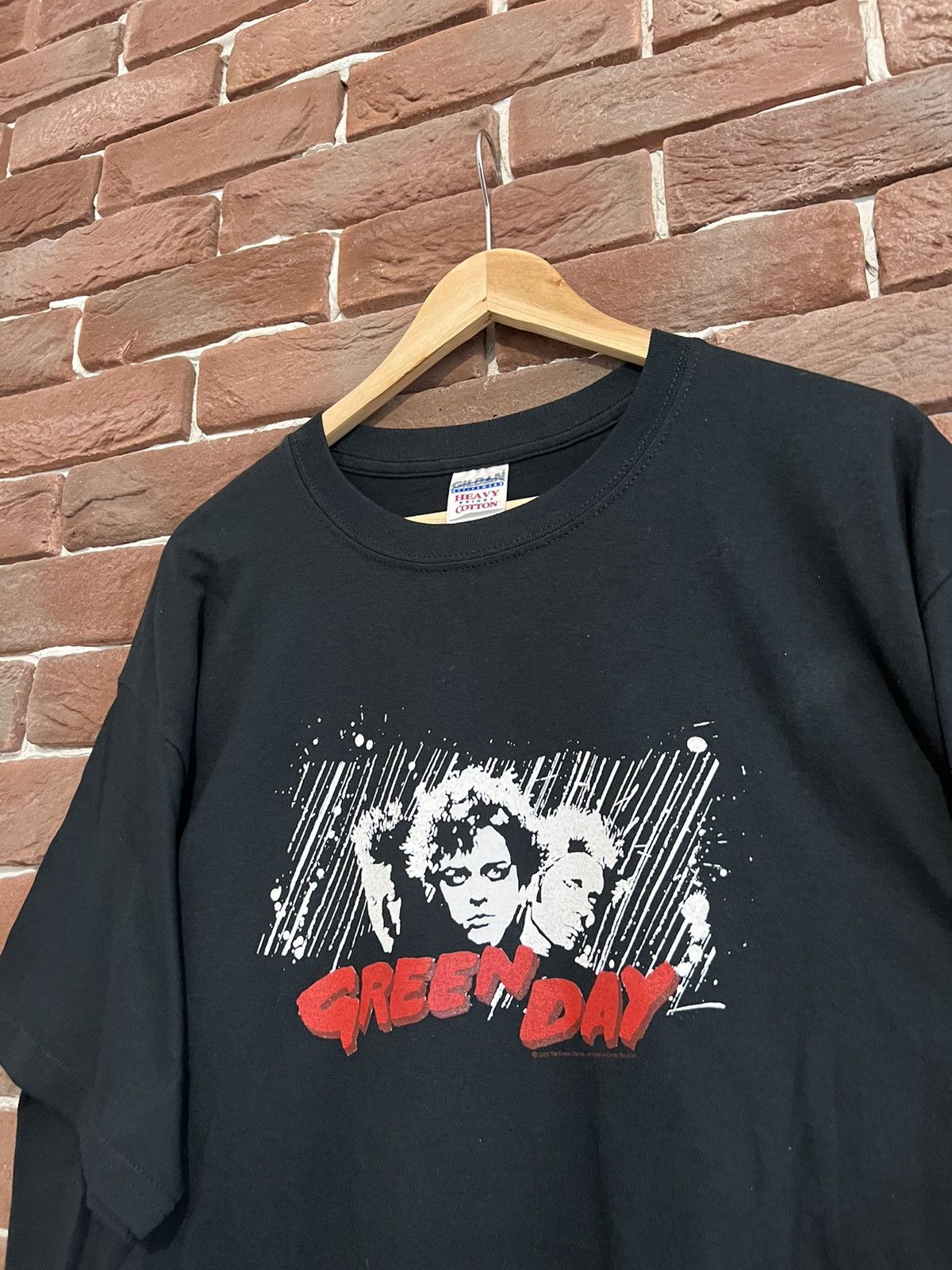 Band Tees Vintage Early 00s Green Day Angel Punk Band Tshirt Hype y2k Size US L / EU 52-54 / 3 - 3 Thumbnail