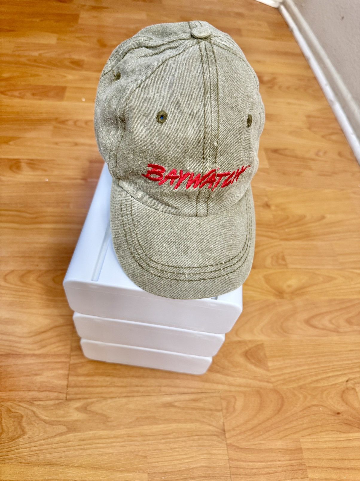 Vintage Baywatch “Film Crew” “Season 6” Hat Canvas Limited Edition Size ONE SIZE - 4 Thumbnail