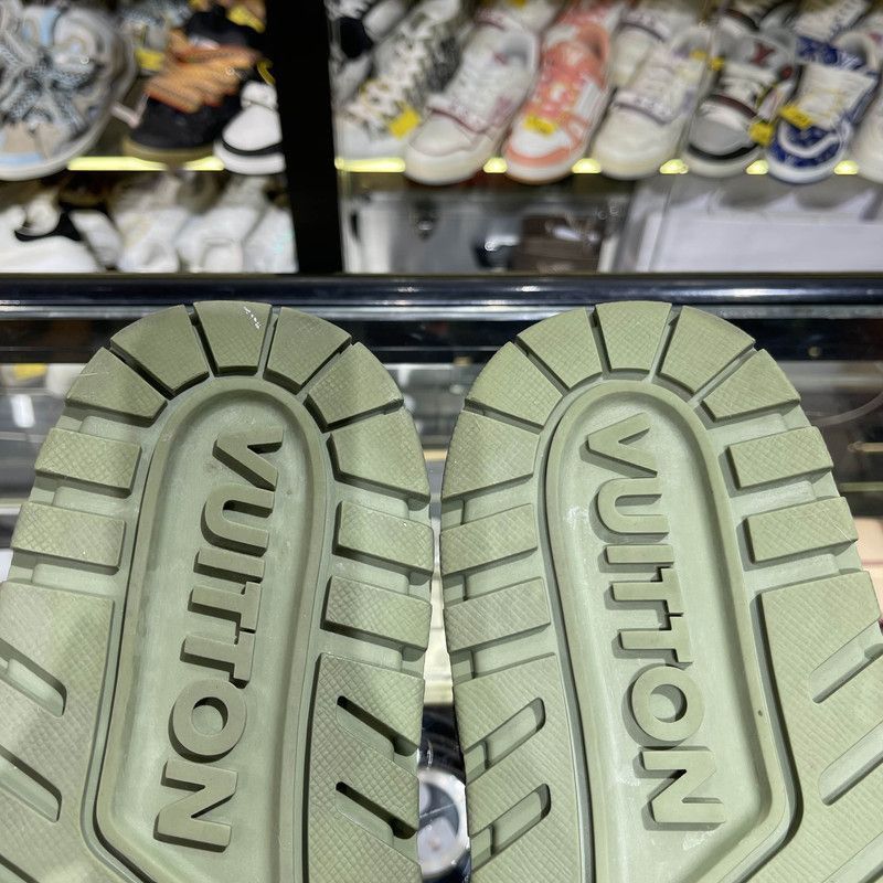 Louis Vuitton Louis Vuitton Trainer Maxi Green Low-Top Sneakers -2508 Size US 8 / EU 41 - 6 Thumbnail