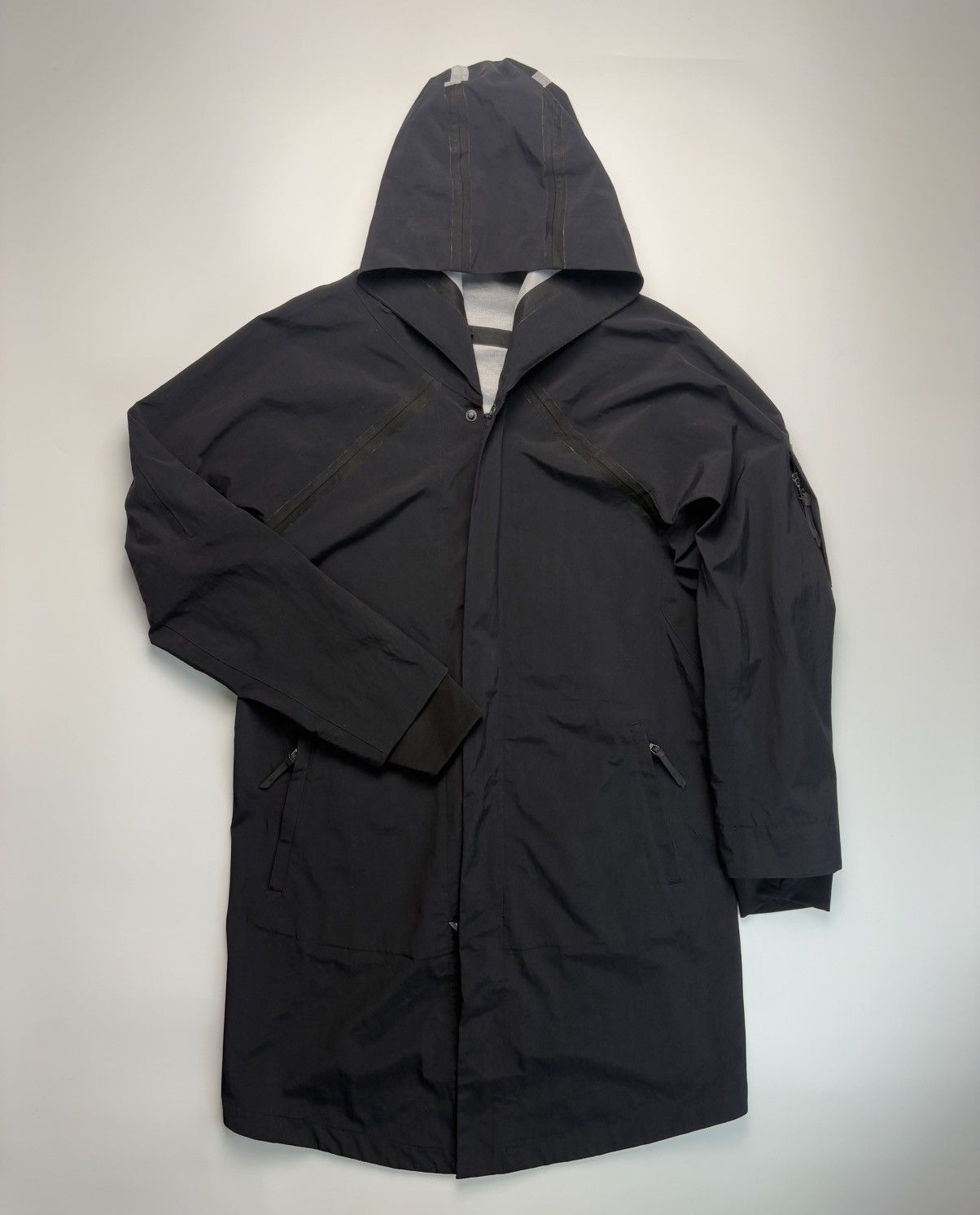 11 By Boris Bidjan Saberi 11 by Boris Bidjan Saberi Reflective Tape Outdoor Parka Size US XL / EU 56 / 4 - 4 Thumbnail