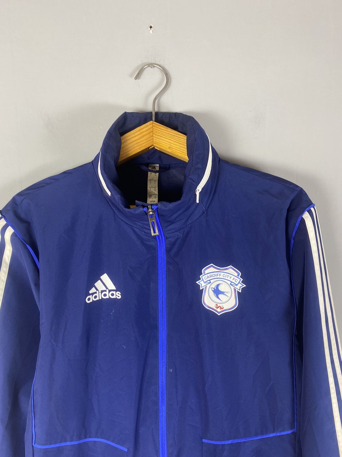 Adidas Vintage adidas Cardiff city jacket Size US S / EU 44-46 / 1 - 2 Thumbnail