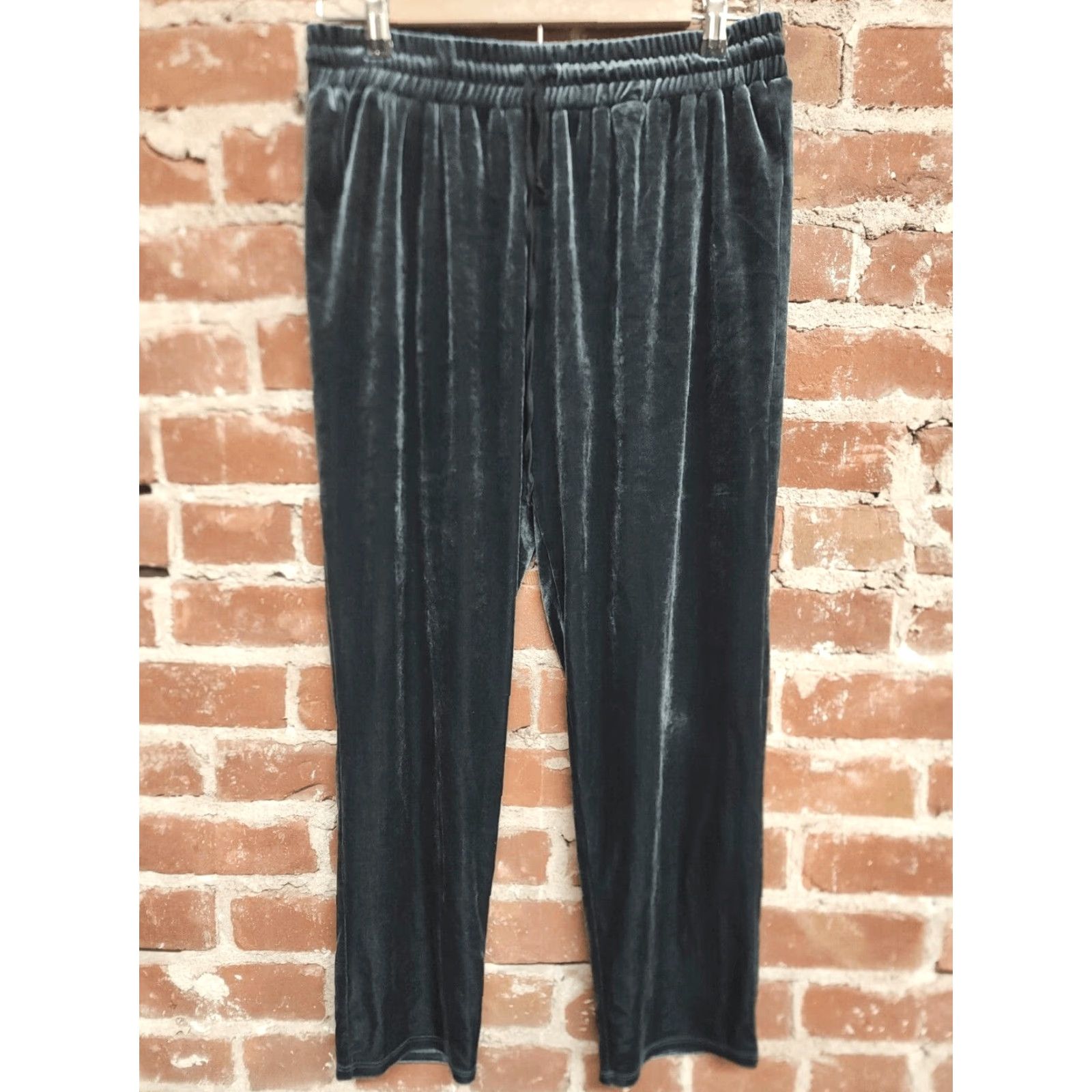 American Eagle Outfitters American Eagle Mens Green Velor Sweatpants Jogger Size M Activewear Pants Womens? Size 32" / US 10 / IT 46 - 2 Thumbnail