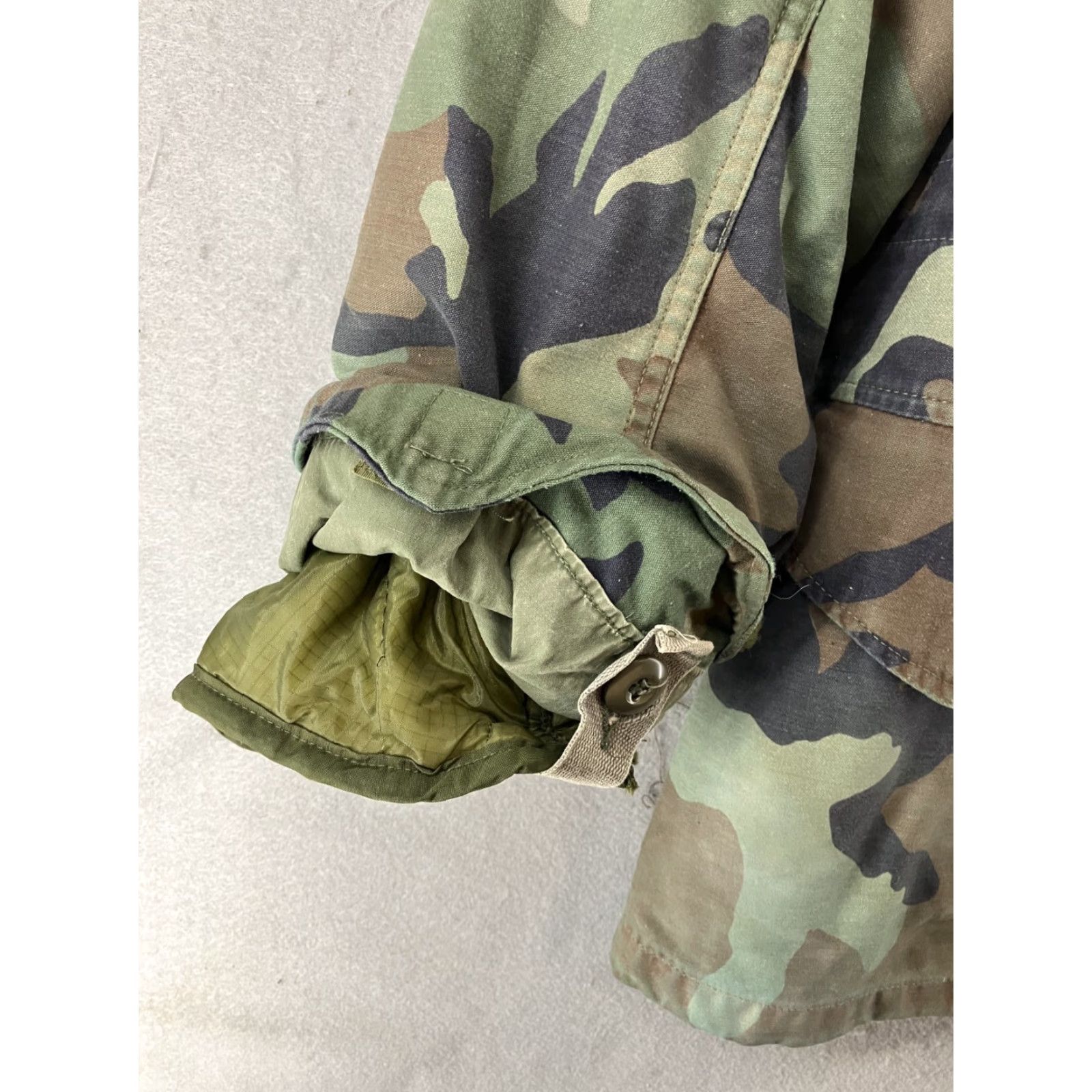 Vintage VTG Morgan America C022 of Tennesse Military Jacket - Canvas Nylon Lined 80s 90s Camouflage Green M Mens Size US M / EU 48-50 / 2 - 3 Thumbnail