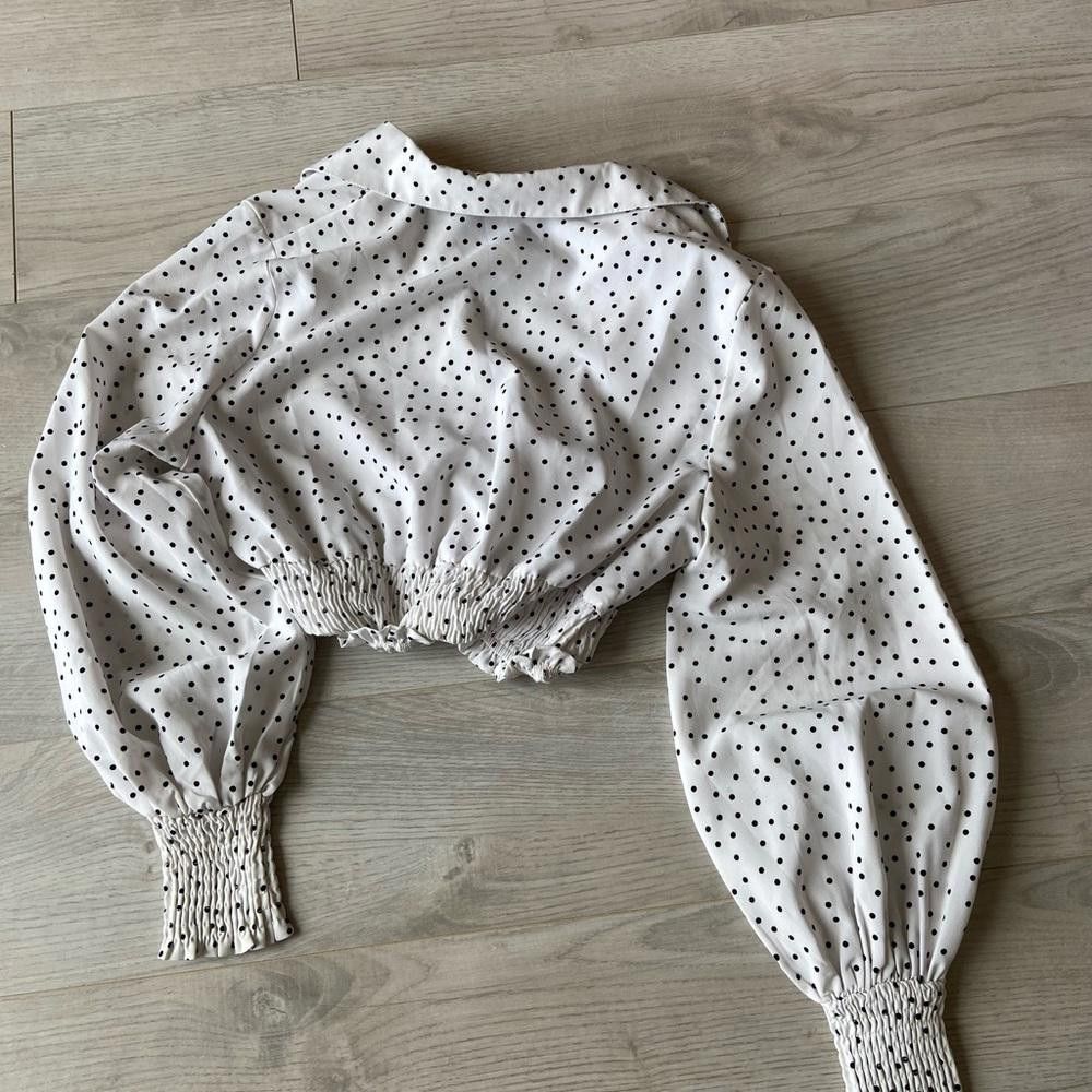 Designer Chic Polka Dot Cropped Blouse - Trendy Women's Top Size XS / US 0-2 / IT 36-38 - 3 Thumbnail