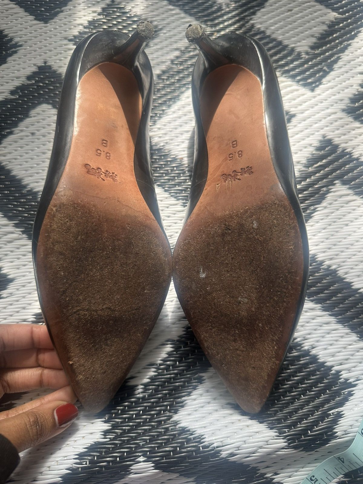 Coach Coach Black Leather Size 8.5 Kitten Heel Pointed Toe Pumps Size US 8.5 / IT 38.5 - 5 Thumbnail