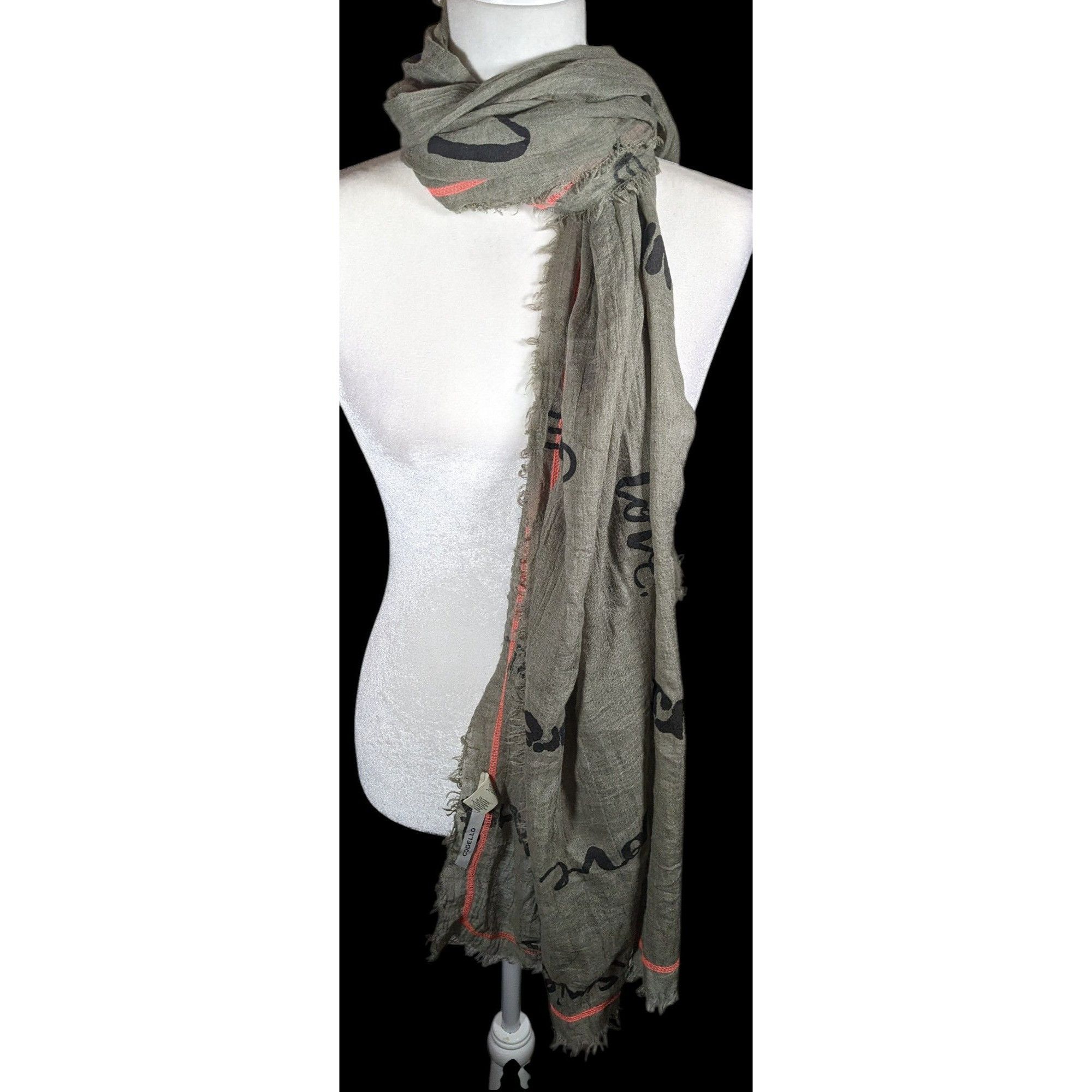 Other Codello Grey Love Print Scarf With Pink Contrast Stitching Size ONE SIZE - 3 Thumbnail