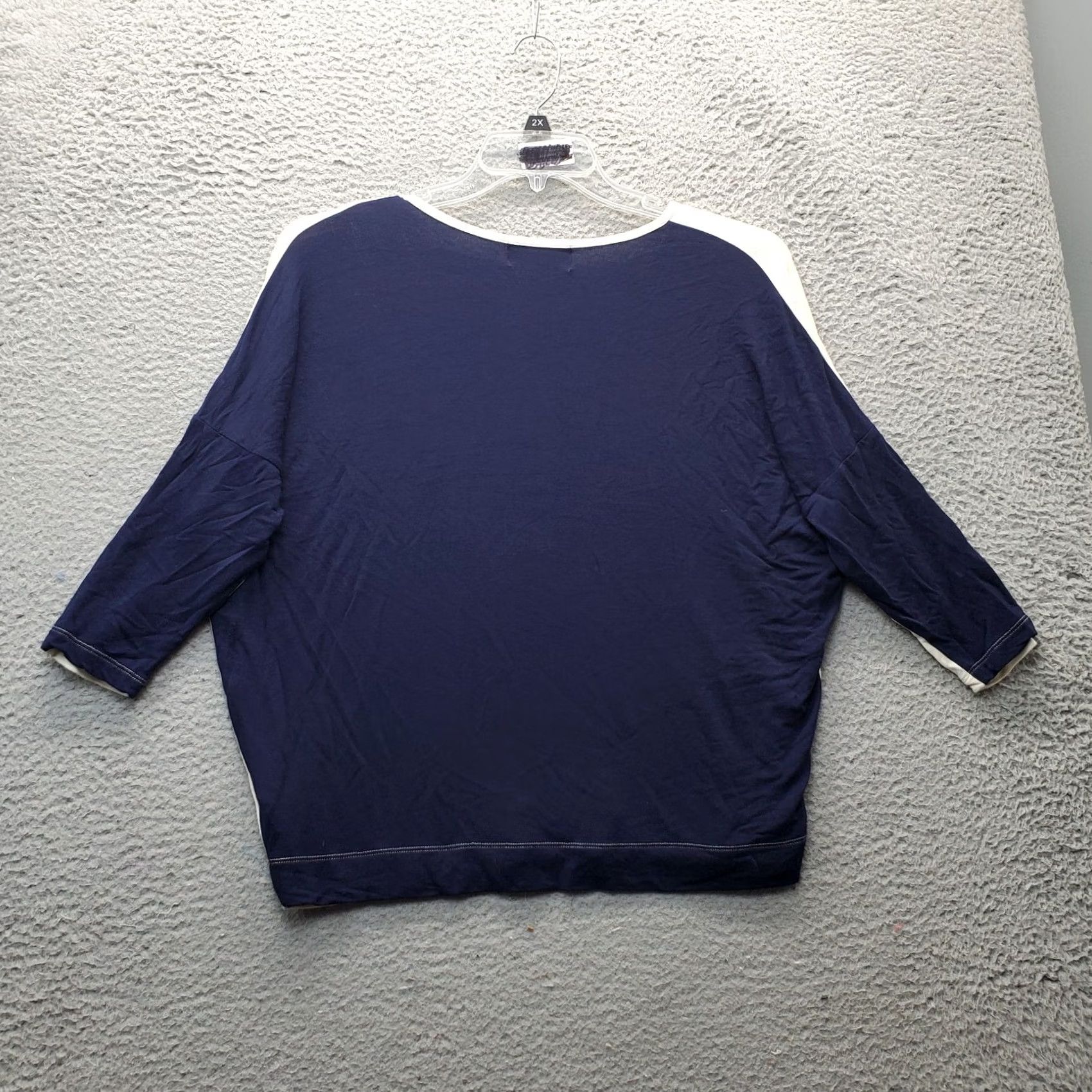 Ralph Lauren Lauren Ralph Lauren T Shirt Womens Medium Two Tone V Neck Pullover Size M / US 6-8 / IT 42-44 - 2 Thumbnail