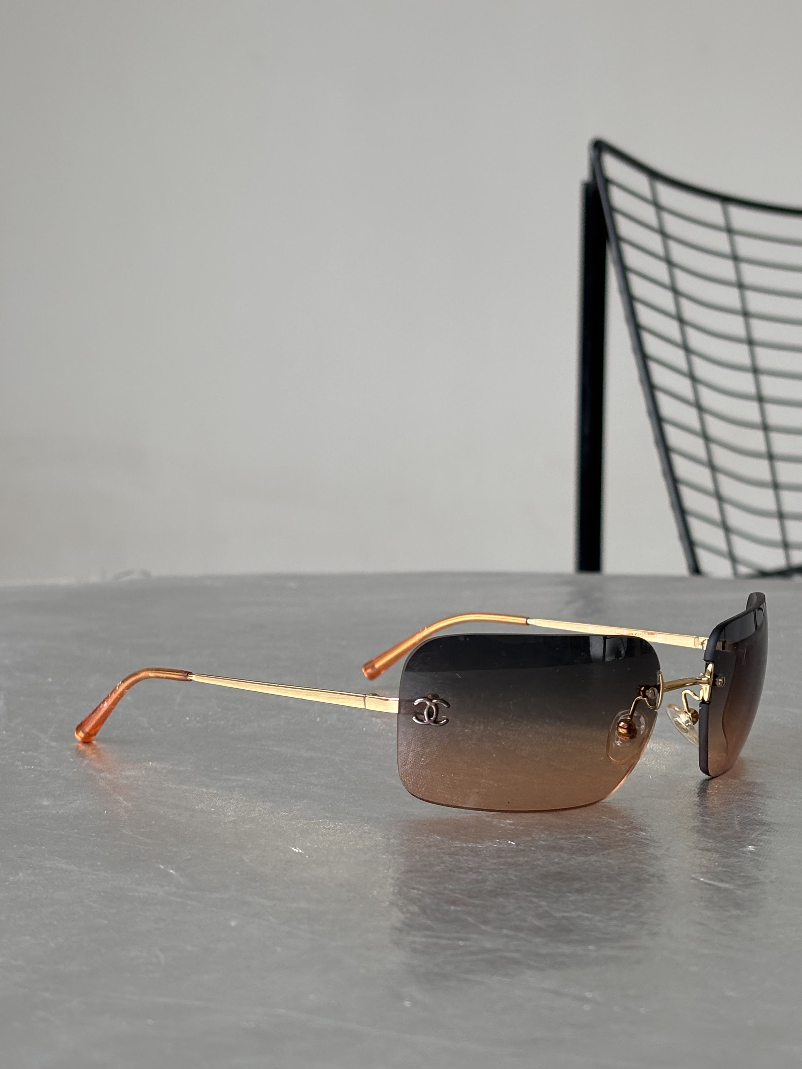 Chanel CHANEL Sunglasses 4017 Rimless Rhinestones Vintage Size ONE SIZE - 4 Thumbnail