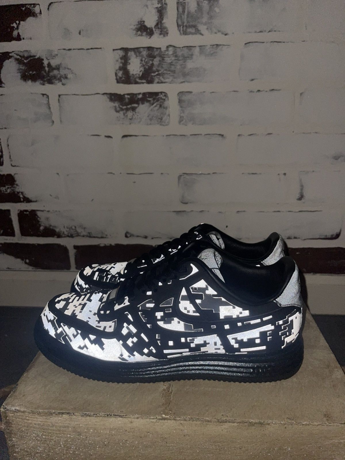 Nike Men’s Nike Reflective 3M Lunar Force 1’s Size US 10 / EU 43 - 11 Thumbnail
