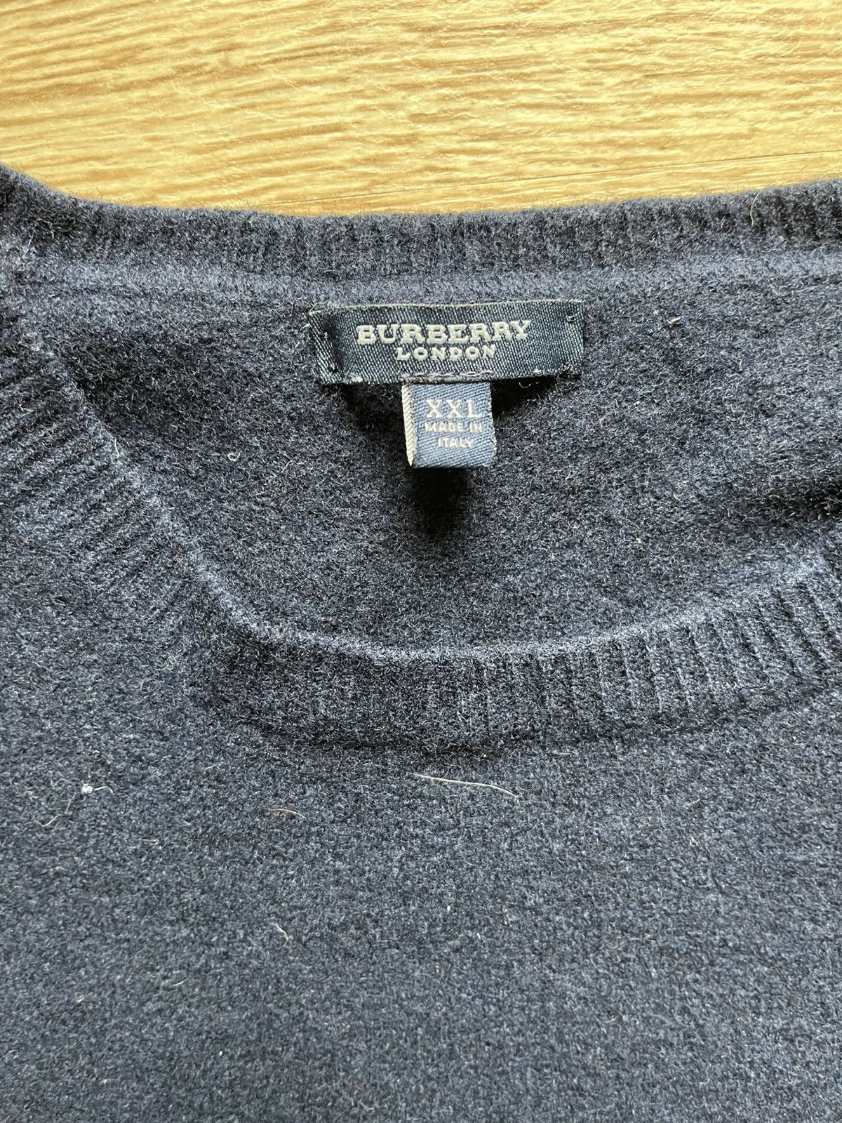 Burberry × Vintage Vintage burberry navy wool knit luxury designer rare cropped Size US M / EU 48-50 / 2 - 5 Thumbnail