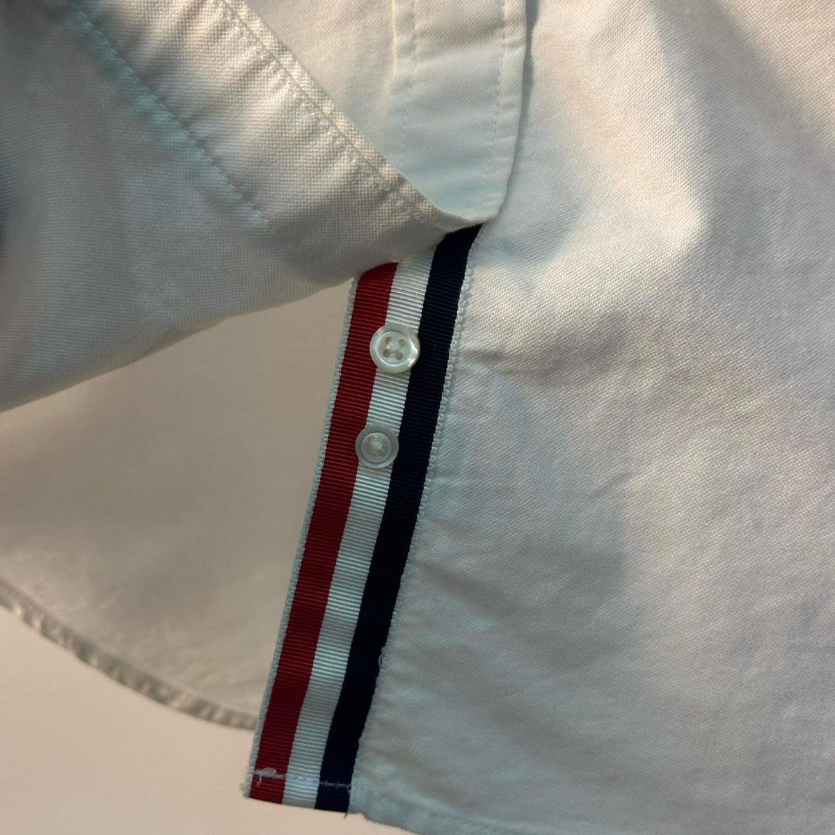Thom Browne THOM BROWNE STRIPED OXFORD SHIRT Size XS / US 0-2 / IT 36-38 - 10 Thumbnail