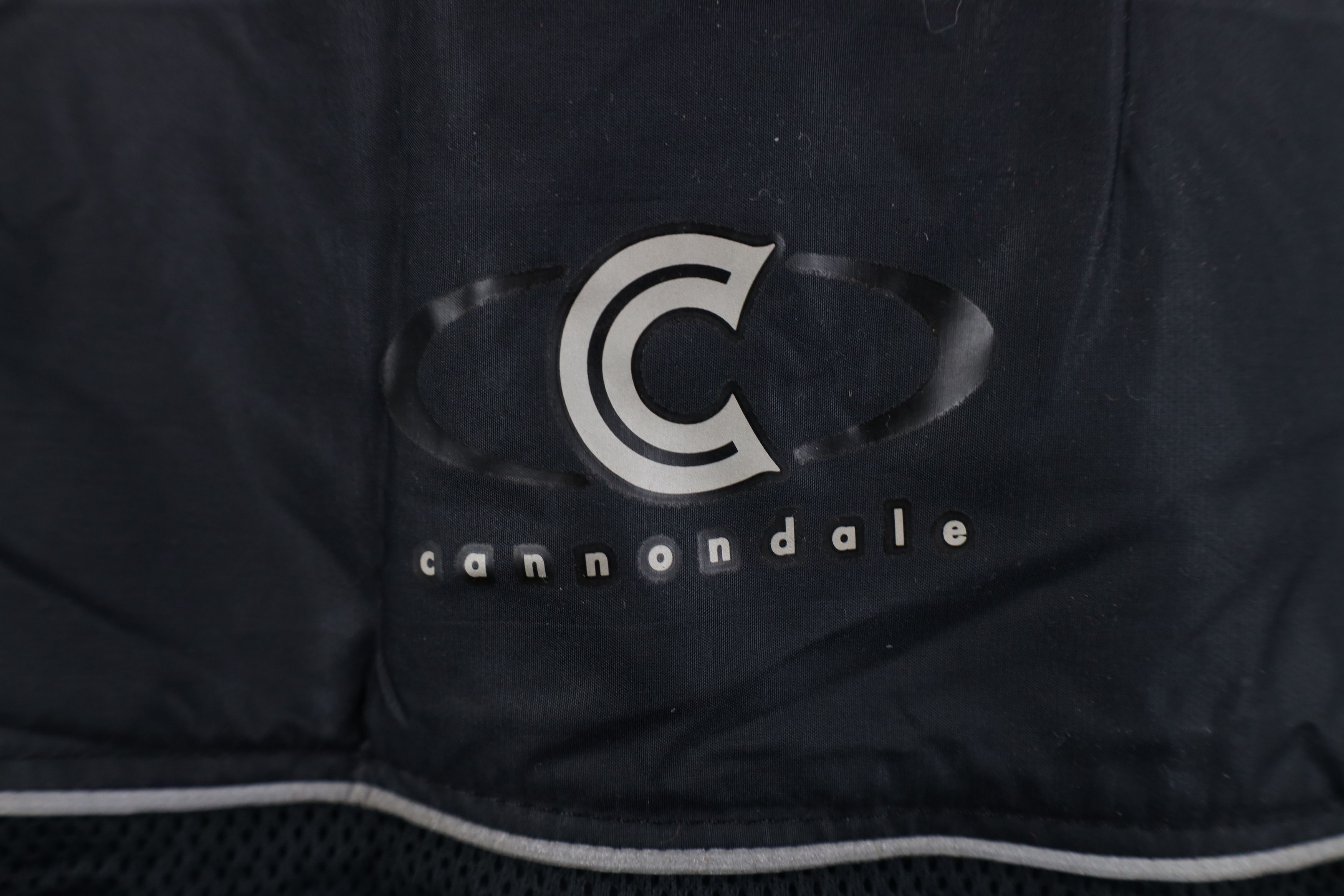 Vintage Vintage 90s Cannondale Cycling Windbreaker Vest Jacket USA Size US XL / EU 56 / 4 - 12 Thumbnail