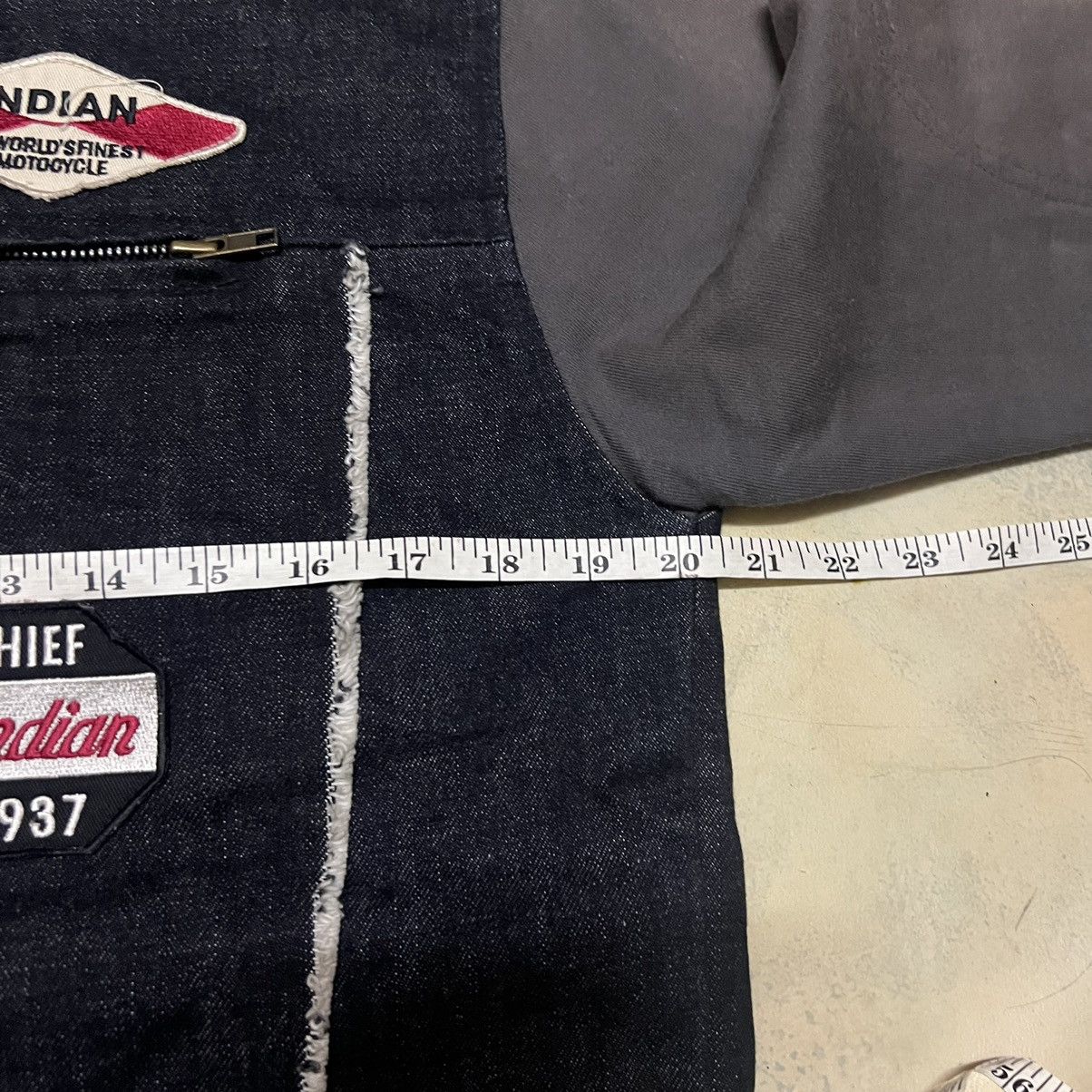 Vintage Vtg Indian Motorcycles Full Patches Sun Faded Denim Jacket Size US L / EU 52-54 / 3 - 9 Thumbnail