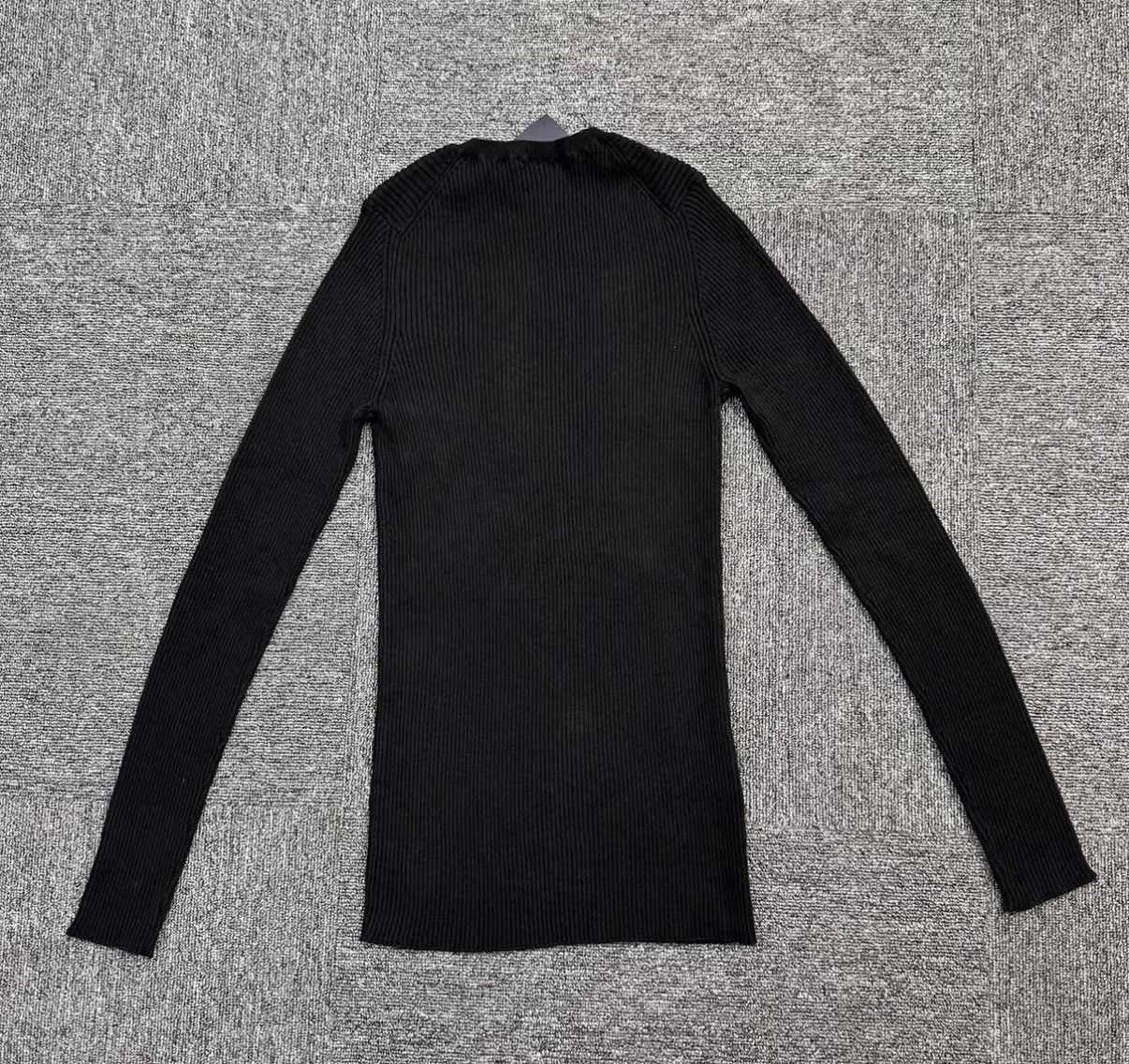 Prada Prada Black Crew Neck Knit Base Layer K12 Size S / US 4 / IT 40 - 2 Thumbnail
