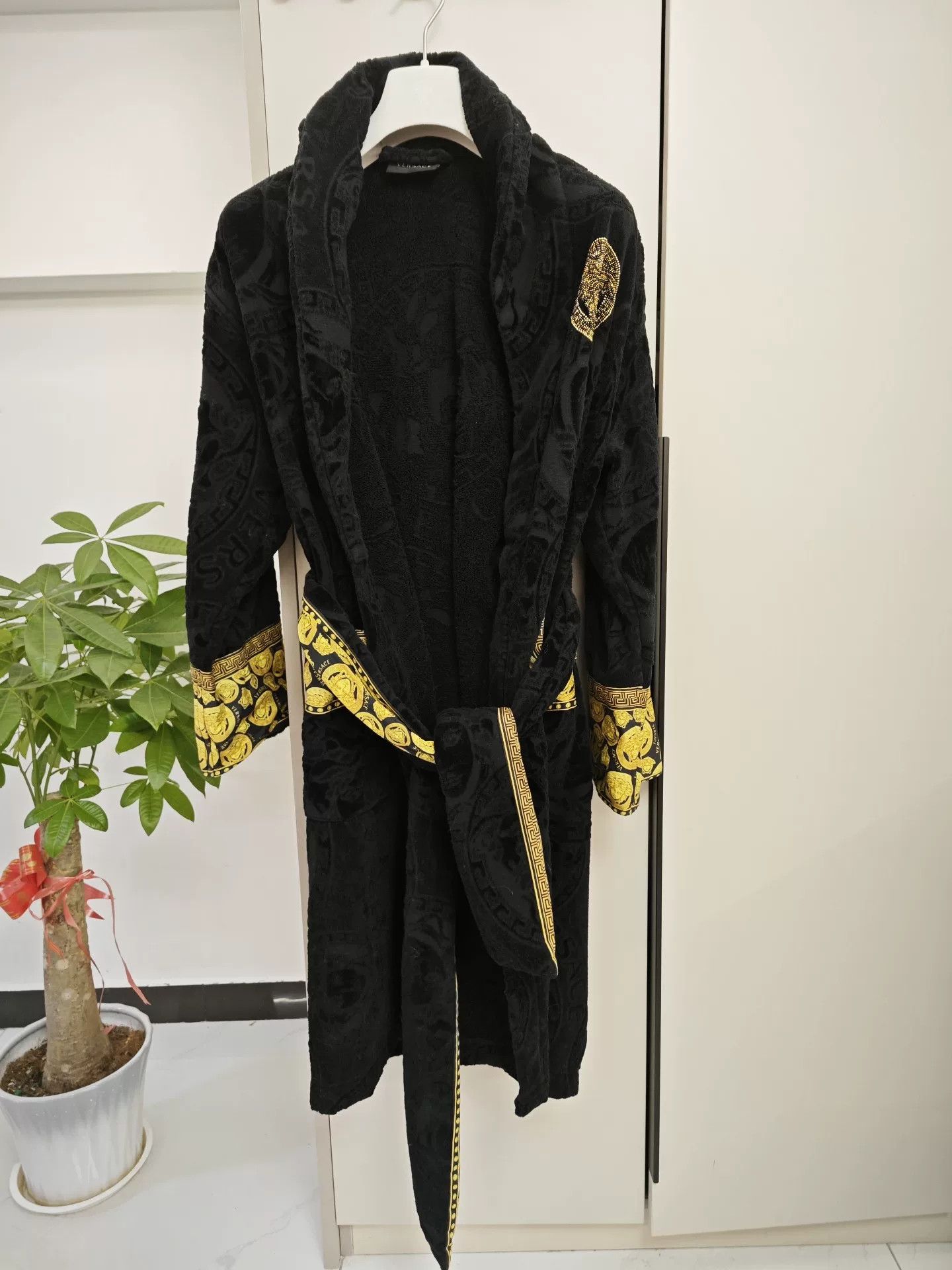 Versace Versace Printed Belted Mid-Length Robe Size US M / EU 48-50 / 2 - 1 Thumbnail
