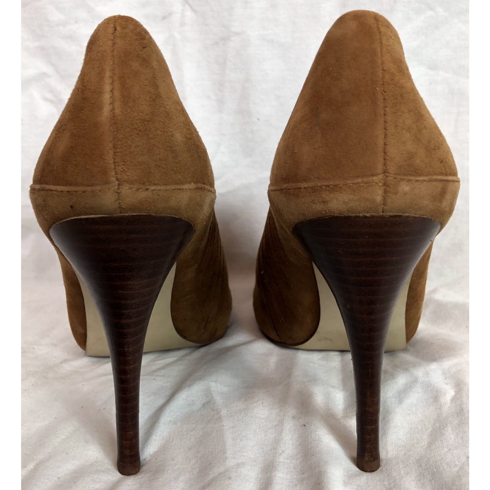 Guess GUESS Peep Toe Pump Womens 8 Camel Brown Suede 4 1/2” Heel Elastic Panels Pump Stiletto Shoes Size US 8 / IT 38 - 3 Thumbnail