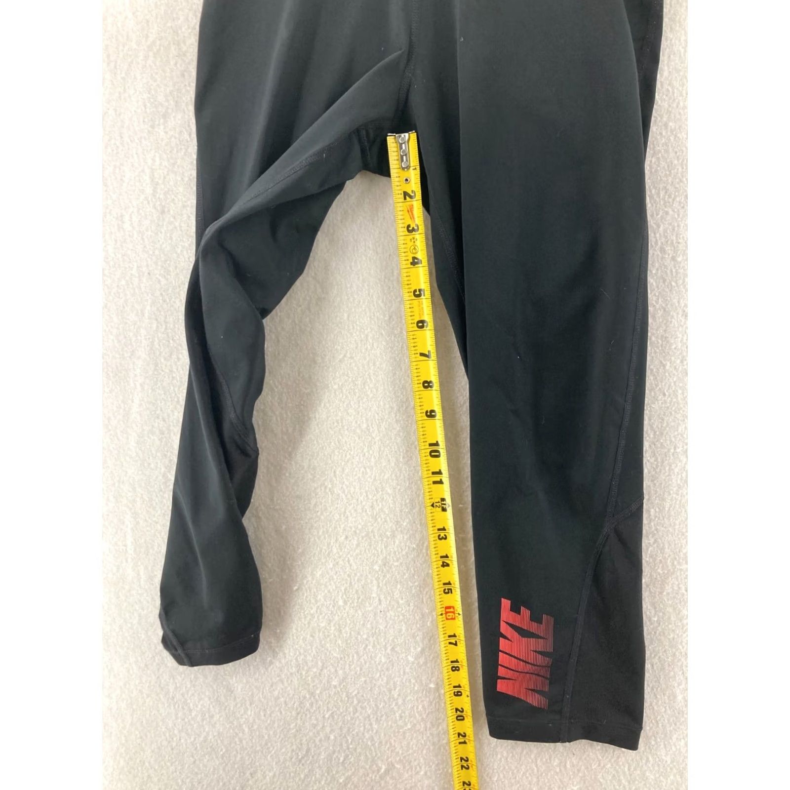Nike Nike Pro Pants Womens M Compression Stretch Drifit Legging Tapered Black Size 32" / US 10 / IT 46 - 5 Thumbnail