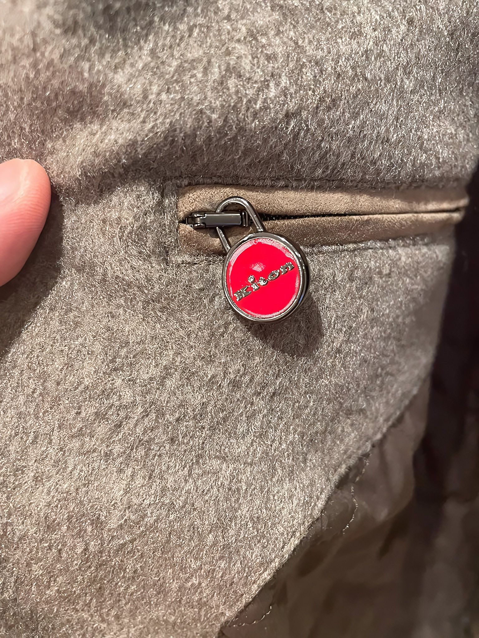 Kiton CASHMERE GOOSE DOWN JACKET WITH RACCOON DOG FUR Size US L / EU 52-54 / 3 - 11 Thumbnail