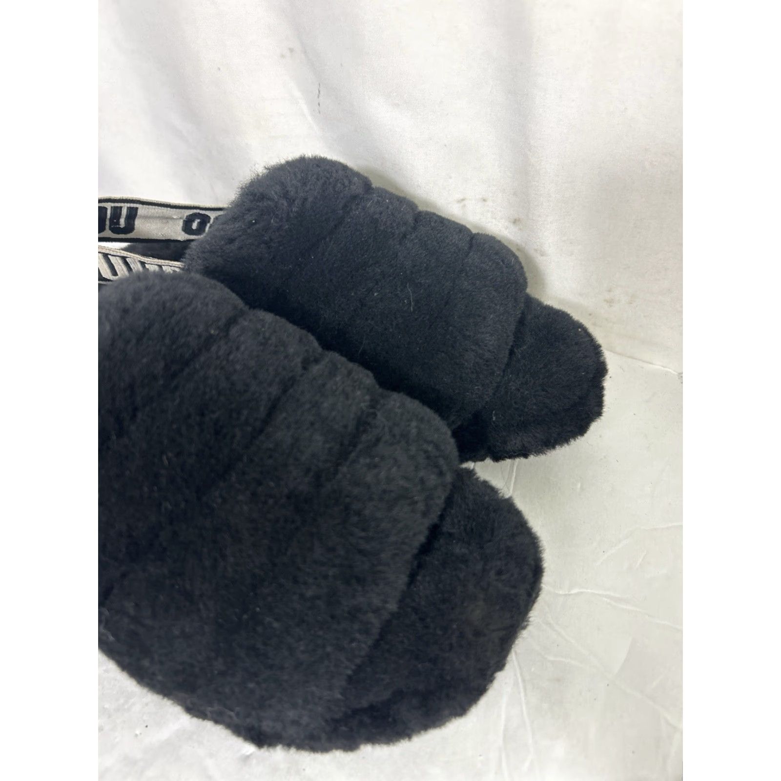 Ugg VINTAGE UGG Australia Fluff Yeah Slide Sandals for Women US 5 Black Size US 5 / IT 35 - 2 Thumbnail