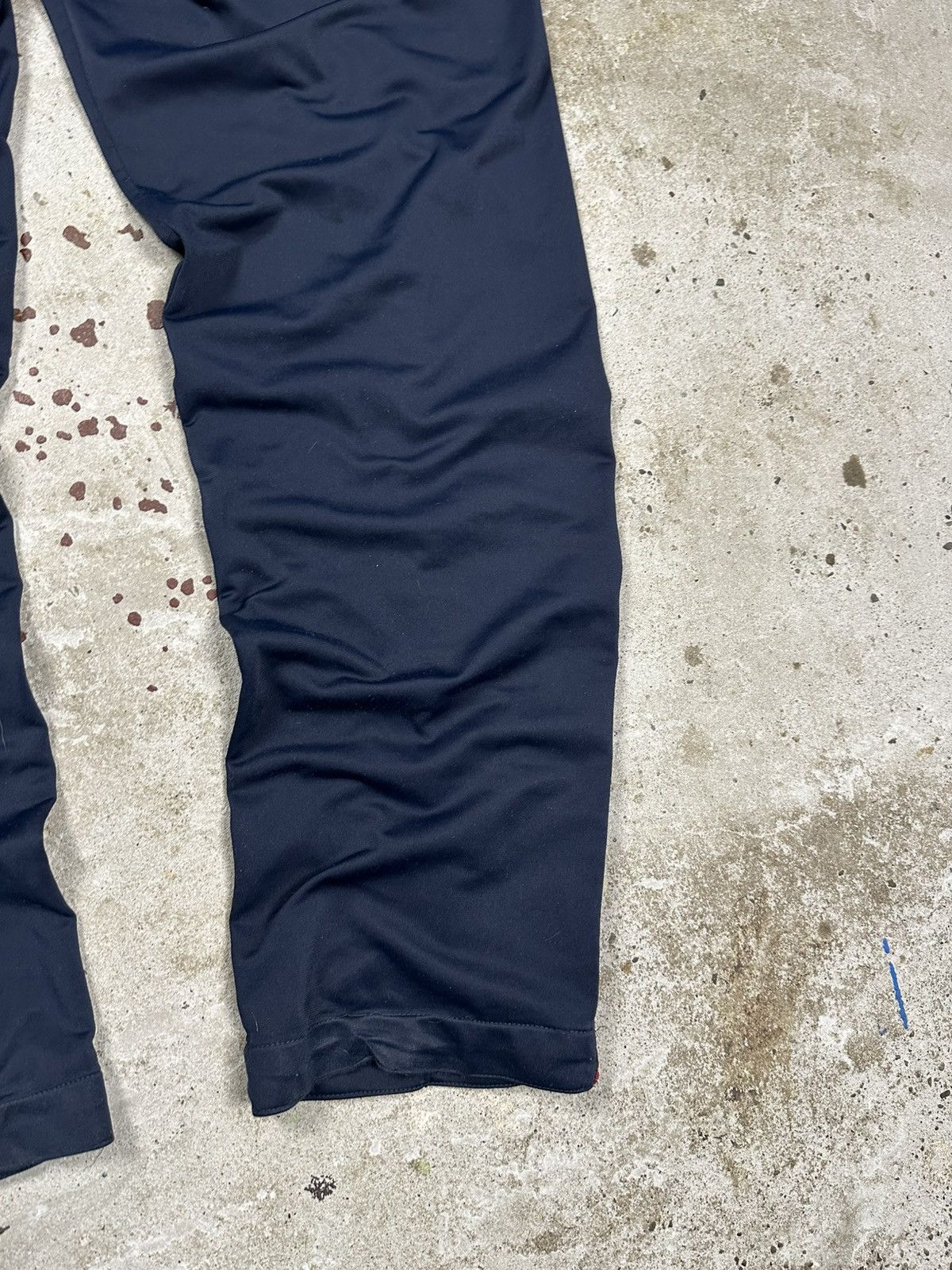 Nike Vintage Y2K Nike Baggy Navy Track Pants Swoosh rare usa Size US 32 / EU 48 - 10 Thumbnail