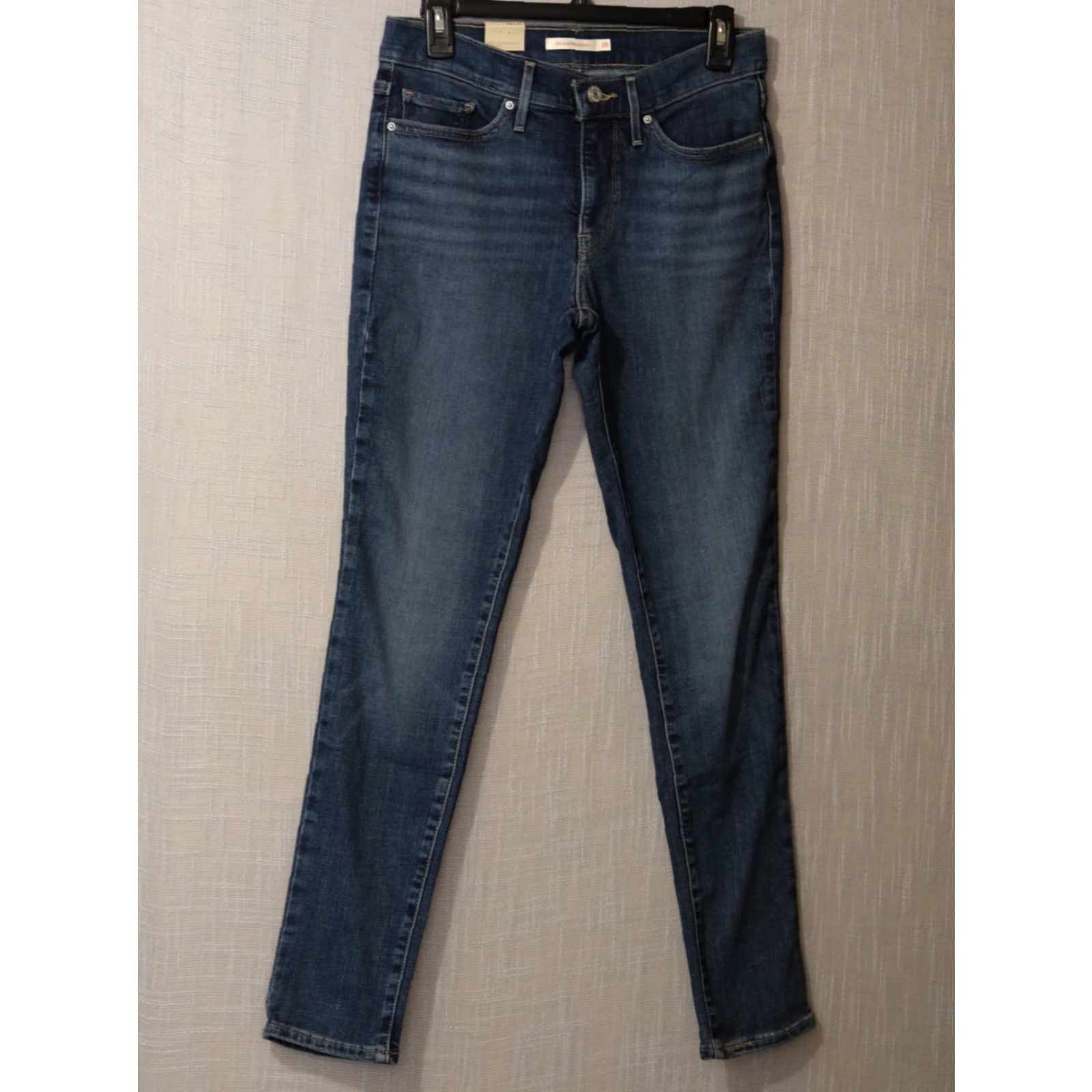 Levi's NWT! Levi's 311 Shaping Skinny Jeans Denim Women's 28x30 Blue Size 28" / US 6 / IT 42 - 2 Thumbnail