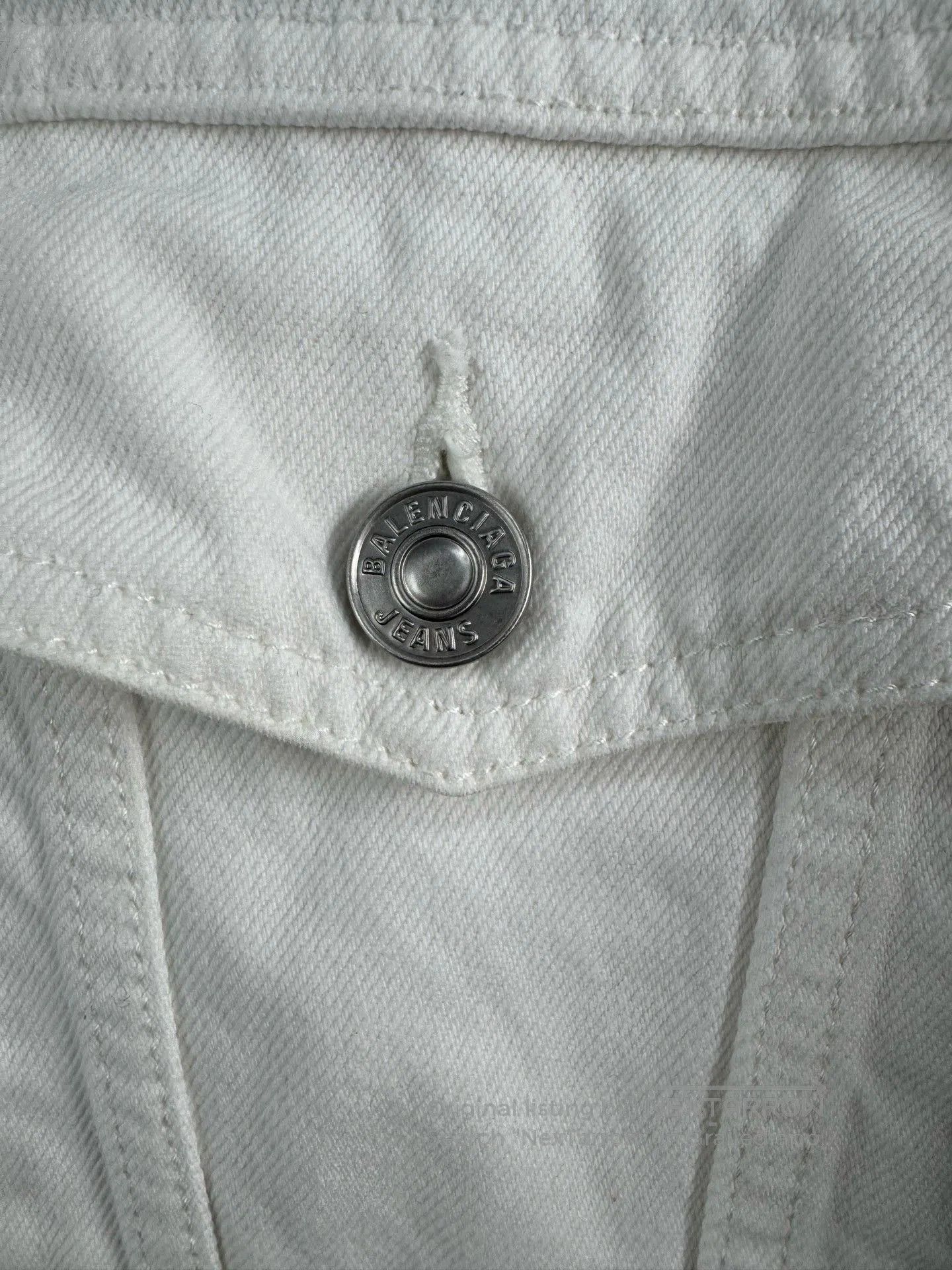 Balenciaga Balenciaga Back Letter Denim Jacket. Size XXS / US 00 / IT 34 - 3 Thumbnail