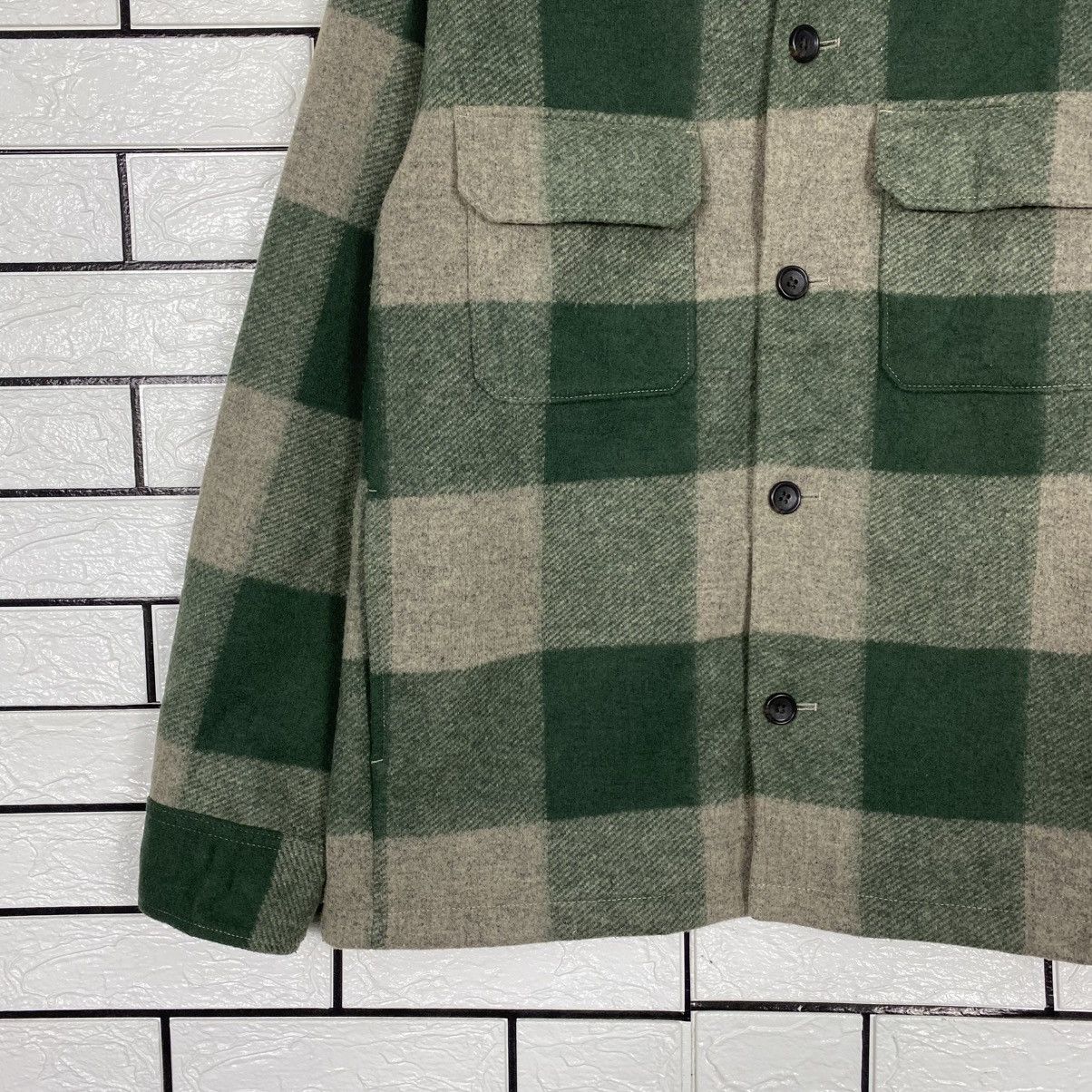 Japanese Brand Vintage Wool Button Jacket Tartan Design Uniqlo Issey Miyake Size US L / EU 52-54 / 3 - 5 Thumbnail