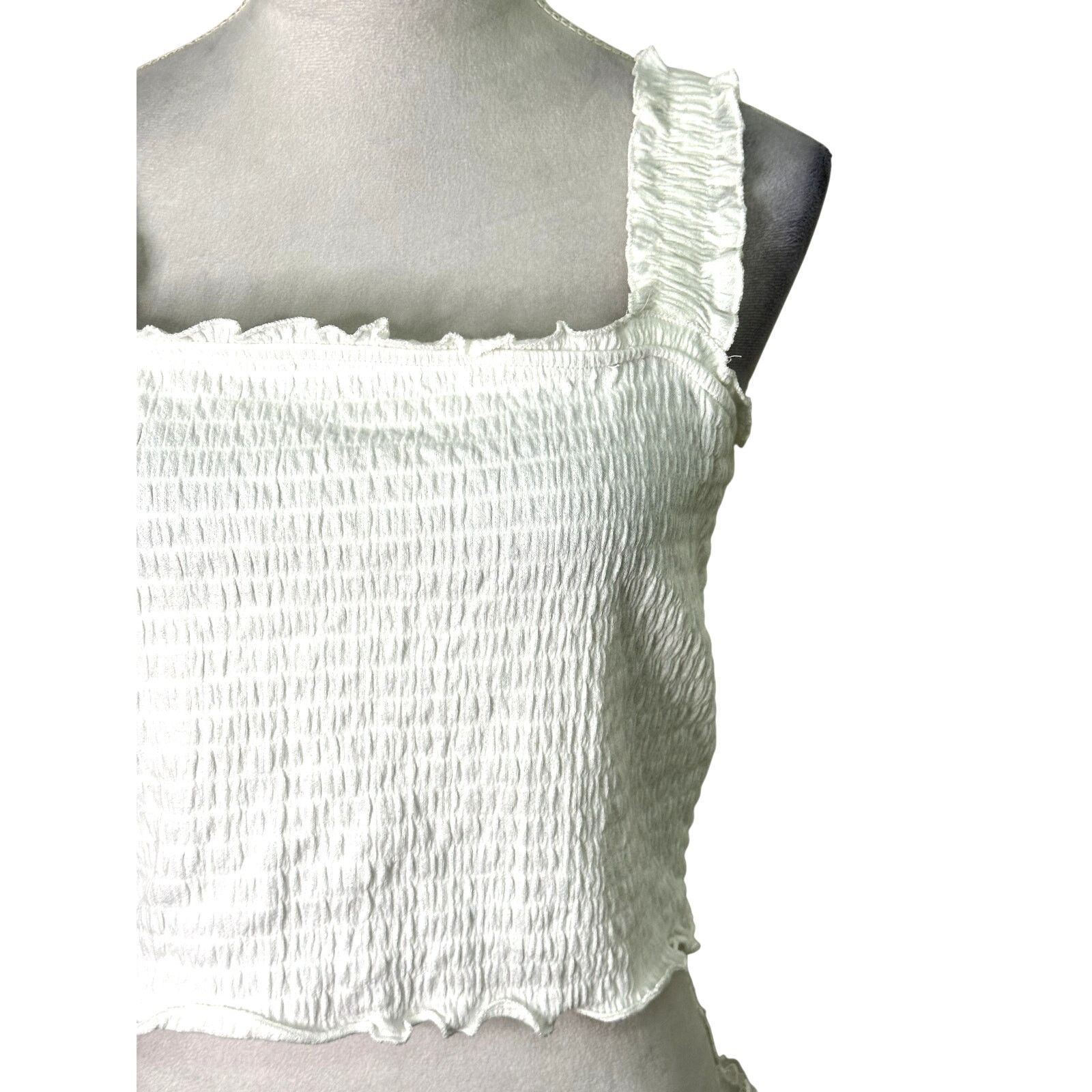 Other Vero Moda Cropped Tank Top Frill Smocked White Womens XL NWT Size XL / US 12-14 / IT 48-50 - 4 Thumbnail