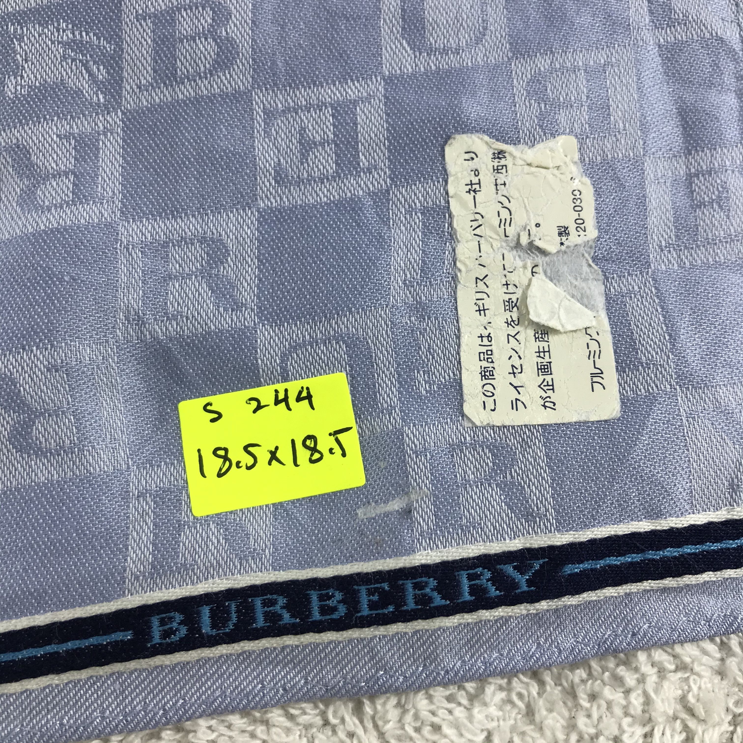 Burberry × Vintage Burberry Bandana / Handkerchief / Neckerchief - S244 Size ONE SIZE - 5 Thumbnail