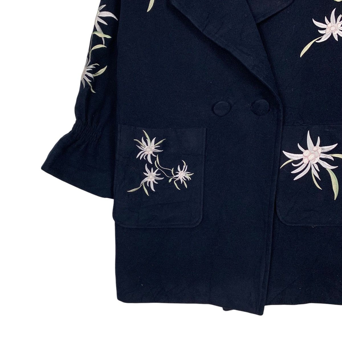 Japanese Brand CECIL McBEE Embroidery Flowers Double Breast Coat #2328-C104 Size M / US 6-8 / IT 42-44 - 3 Thumbnail