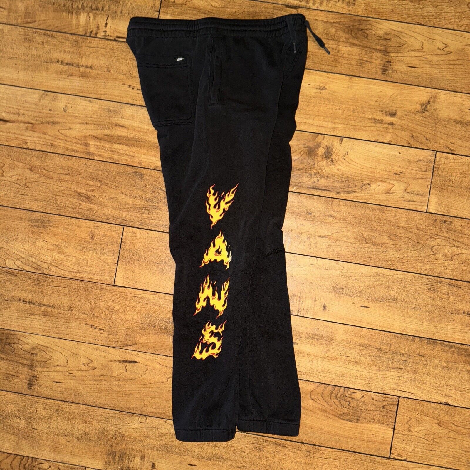 Vans Vans Youth Large Black Flame Spell out Sweatpants 28x28 Size US 28 / EU 44 - 1 Thumbnail