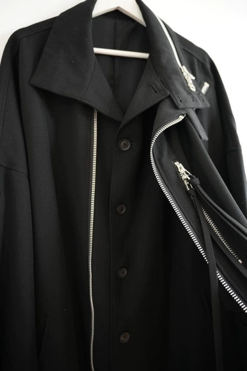 Yohji Yamamoto Yohji Yamamoto Yohji Yamamoto Chain Detail Coat Size US M / EU 48-50 / 2 - 3 Thumbnail