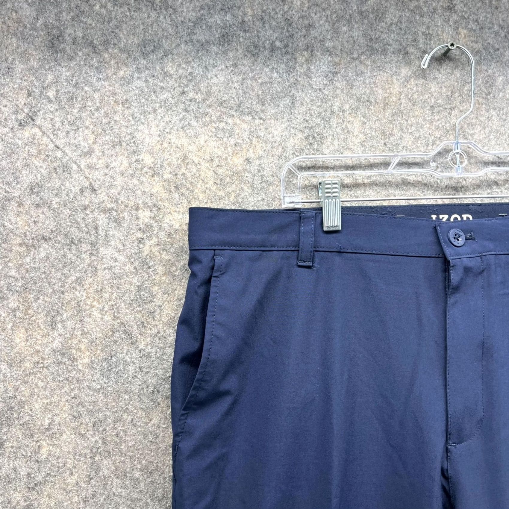 Izod IZOD Pants Men 40x29 Adult Blue Navy Chino Pleated Casual Polyester Size US 40 / EU 56 - 3 Thumbnail