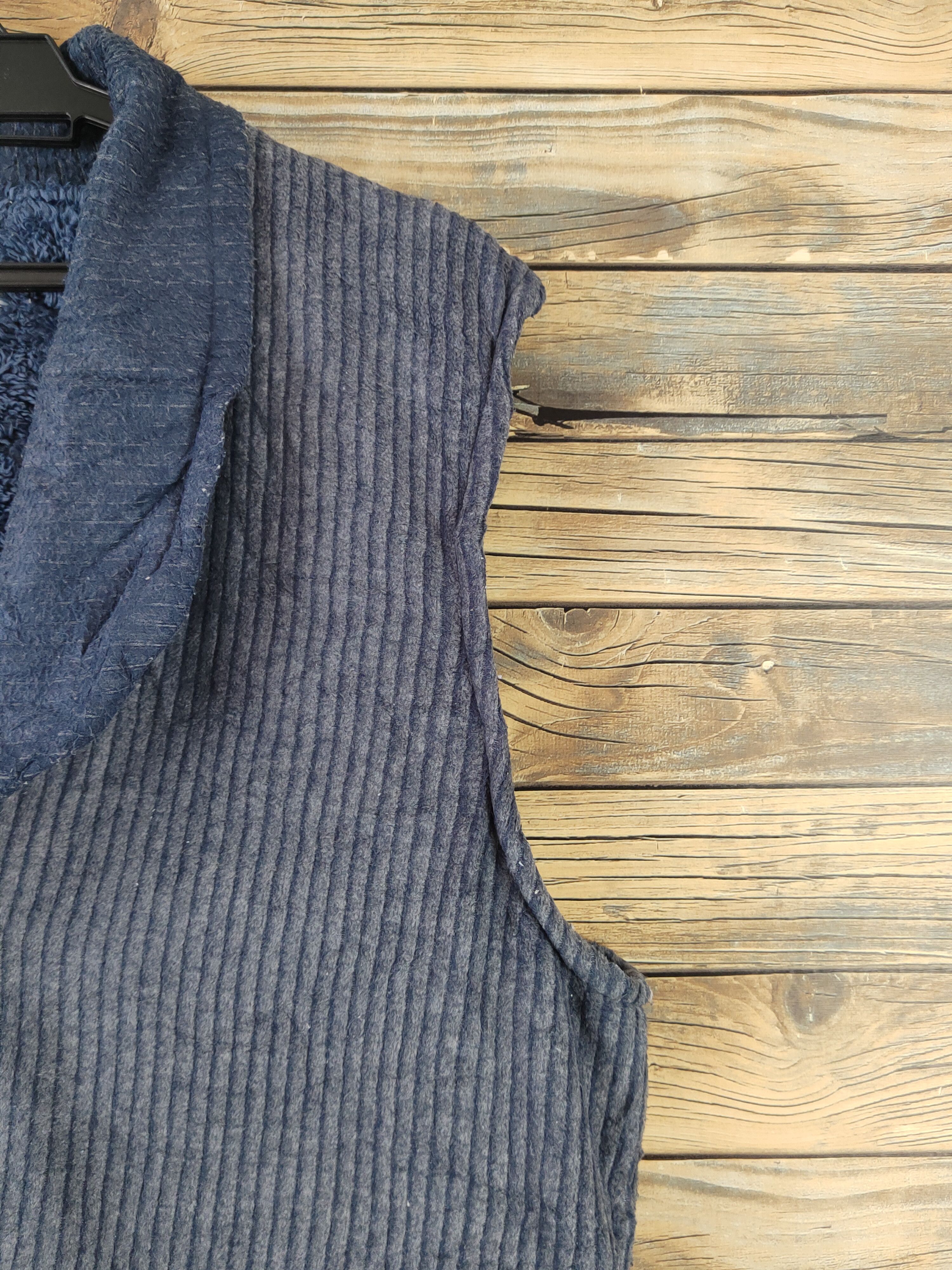Japanese Brand × Vintage Rare Vintage Japanese Brand Navy Vests Size US L / EU 52-54 / 3 - 7 Thumbnail