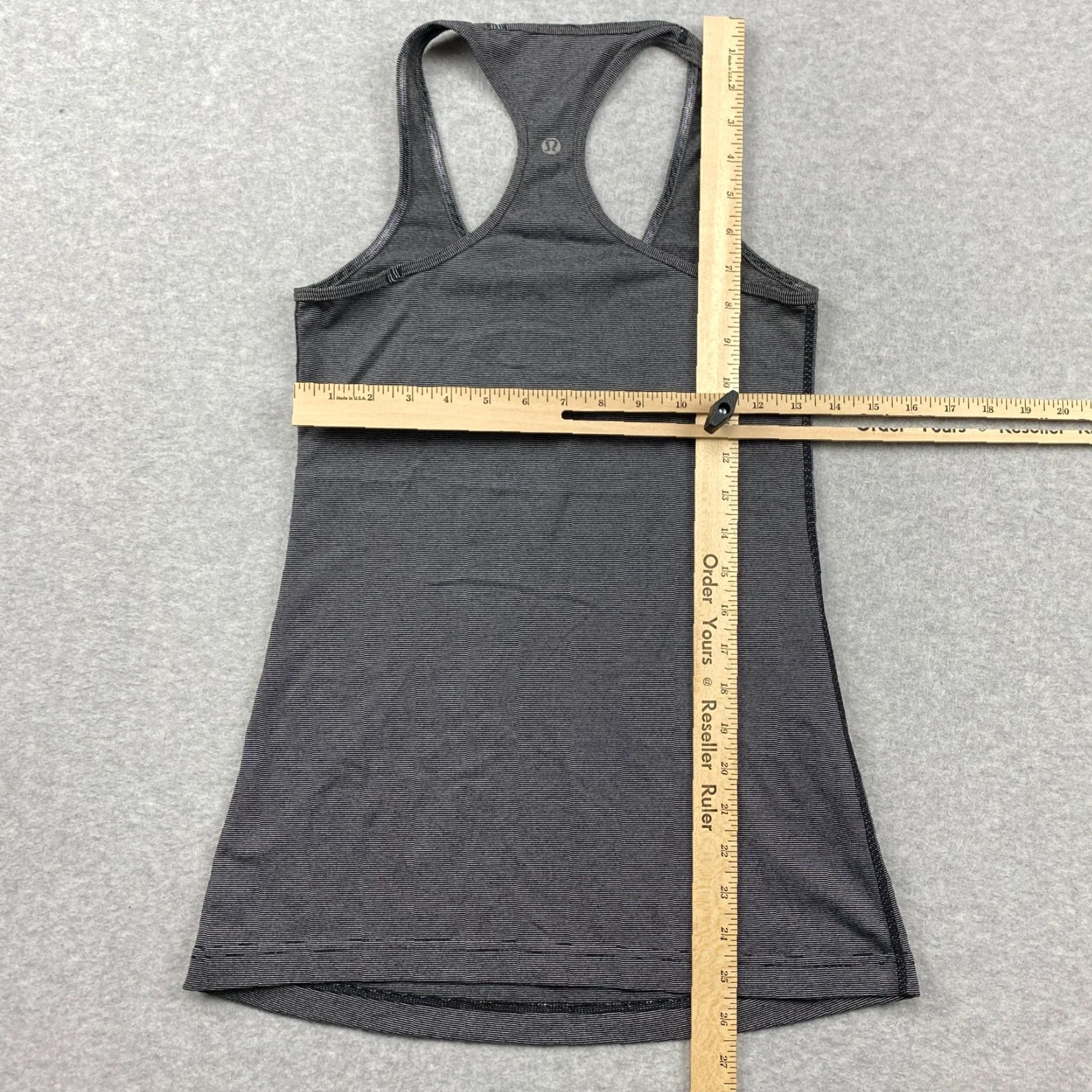 Lululemon Lululemon Cool Racerback Tank Womens 6 Black Striped Stretch Pullover Active Size M / US 6-8 / IT 42-44 - 6 Thumbnail